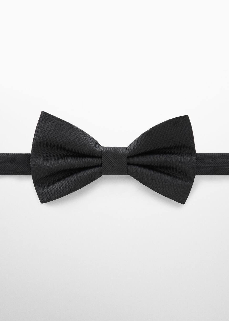 Cravates et nœuds de papillon pour Homme 2023 | Mango Man France | MANGO (FR)