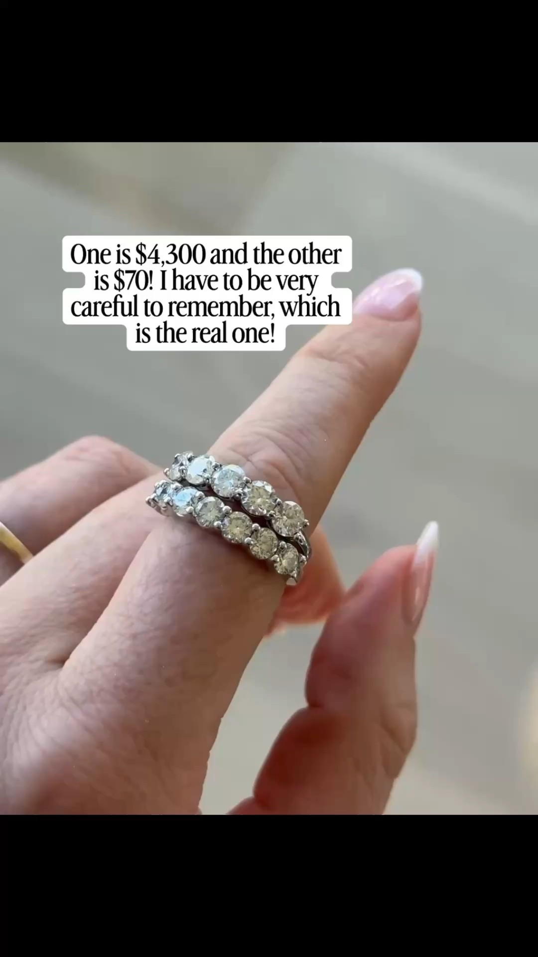 Can you tell which one is real and which one isn’t?!

#LTKootd #LTKgrwm