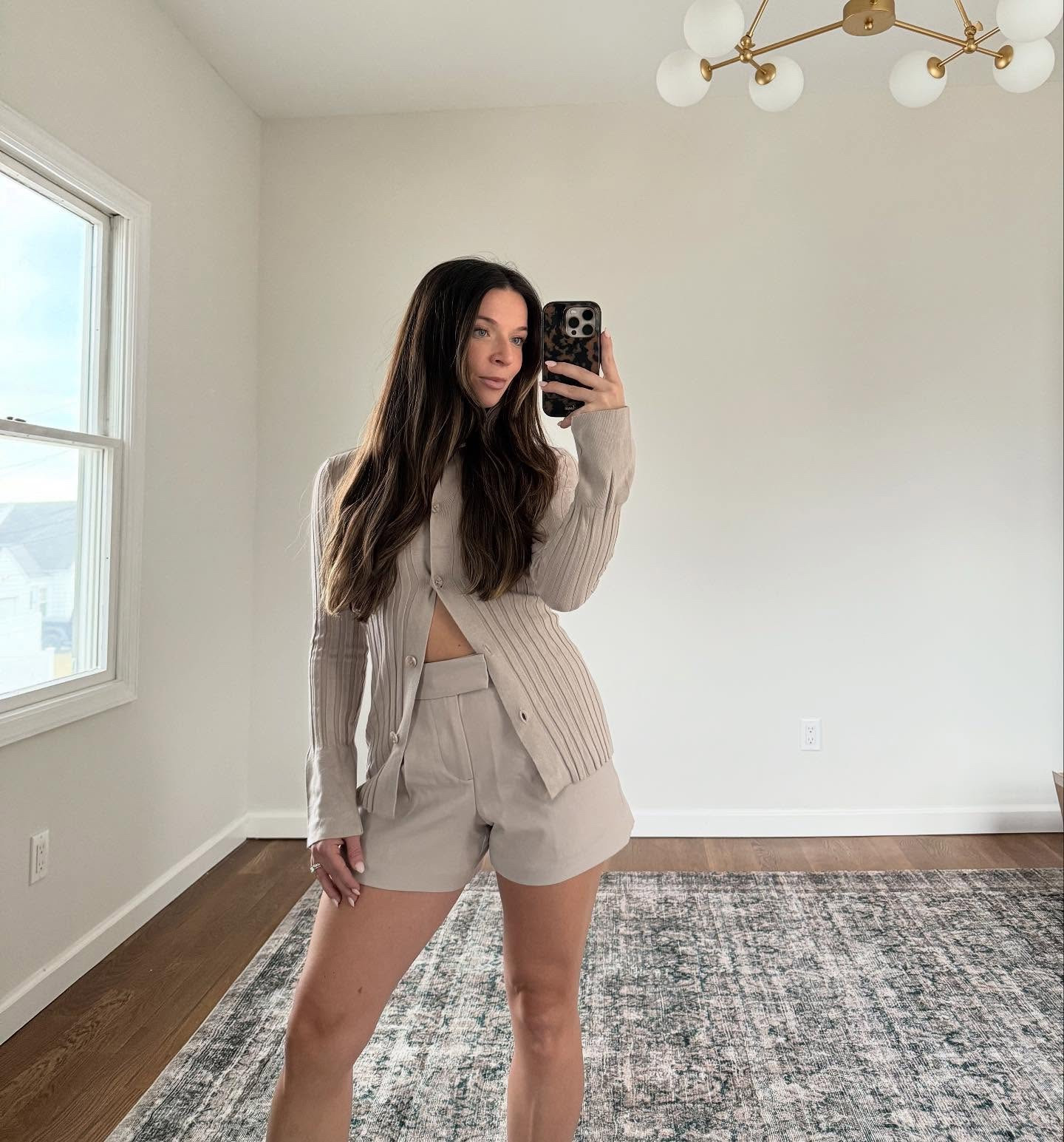Some of my favorite fits from 2025
This year was full — in the best and busiest way. Things are finally slowing down a bit… just in time for me to head into my busiest work season. I’m a CPA, so you can imagine 🫠
With that said, I’ll be sharing more of my everyday life in a way that feels authentic and doable — especially because full try-ons take A LOT of time and aren’t realistic during my busy season.
My goal is simple: to add value to your life. Whether you’re a working mom, a stressed SAHM, someone looking for motivation to move your body, or just needing a few healthier meal ideas for your family — you’re in the right place.
My content will focus on: • navigating life as a working toddler mom • everyday fashion + weekly hauls • fitness, wellness, and easy meals 
If that sounds like your kind of space, stick around. And if you’re new here — welcome!
Looking forward to all that 2026 has to offer 🤍