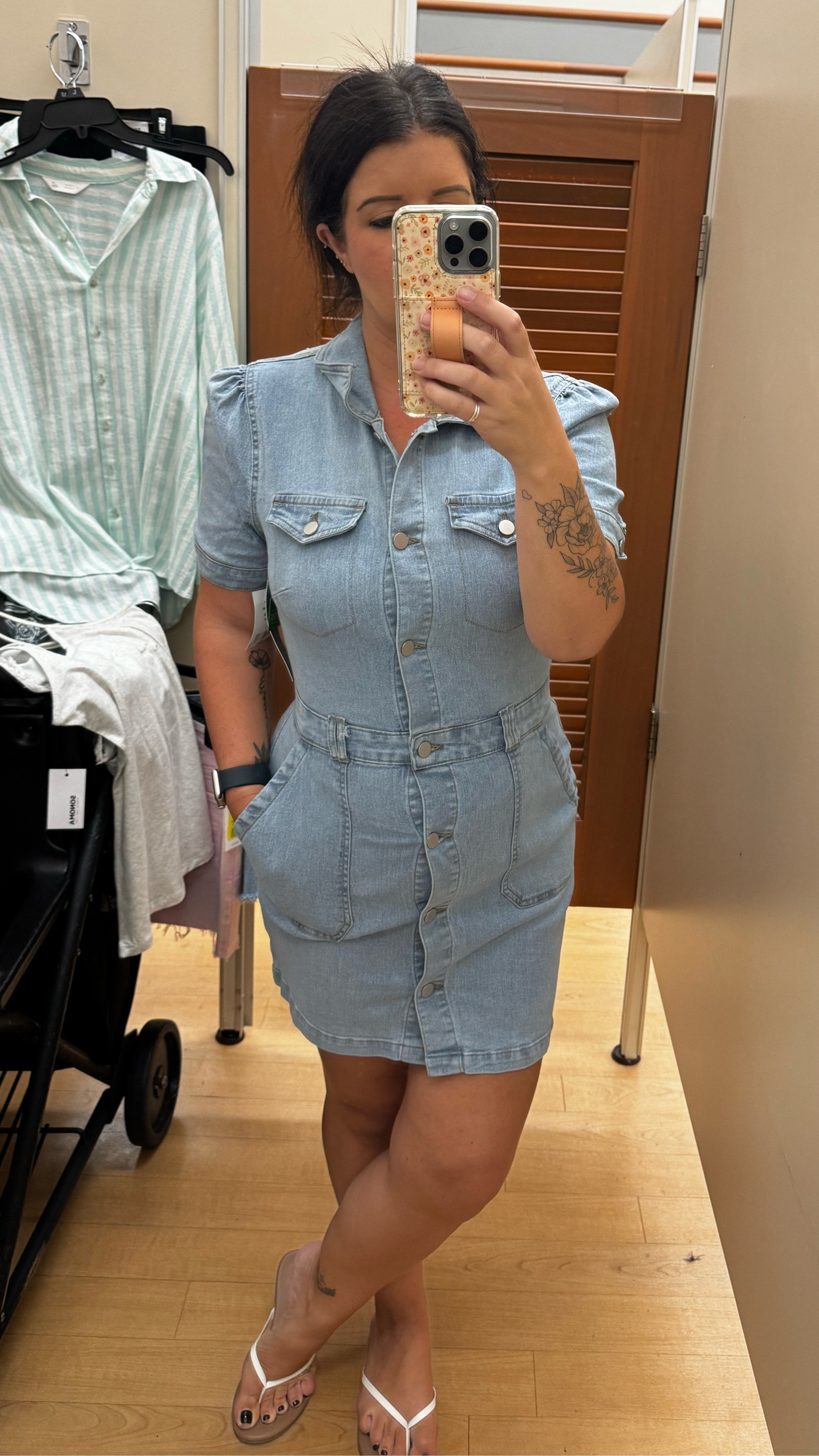 Denim dress from kohls. Fall fashion, moms over 30c mom fashion, what to wear, country concert outfit, western wear, yallternative

#LTKMidsize #LTKBacktoSchool #LTKSeasonal