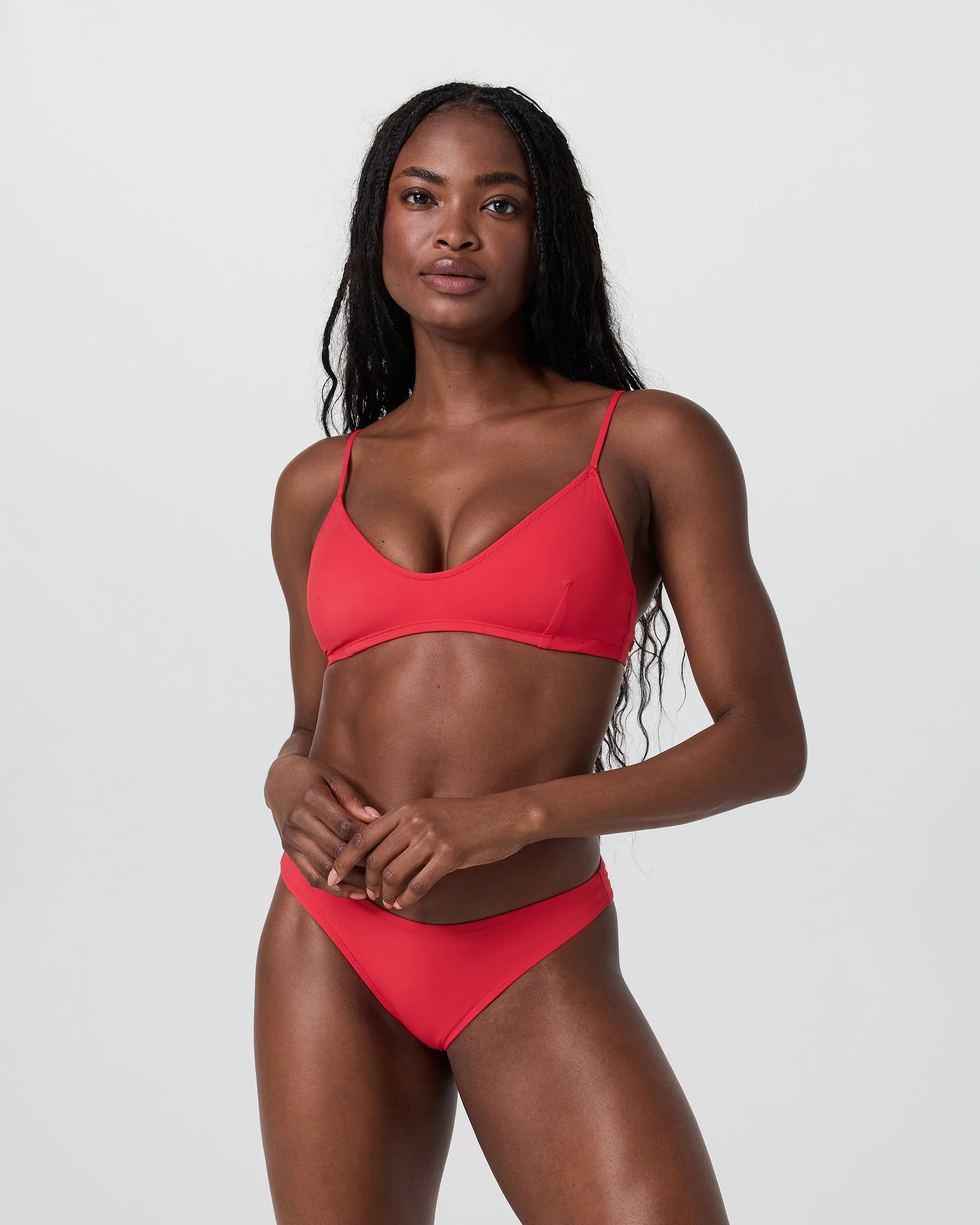 Heat Wave Bikini Top | Bright Red | Vuori | Vuori Clothing (US & Canada)