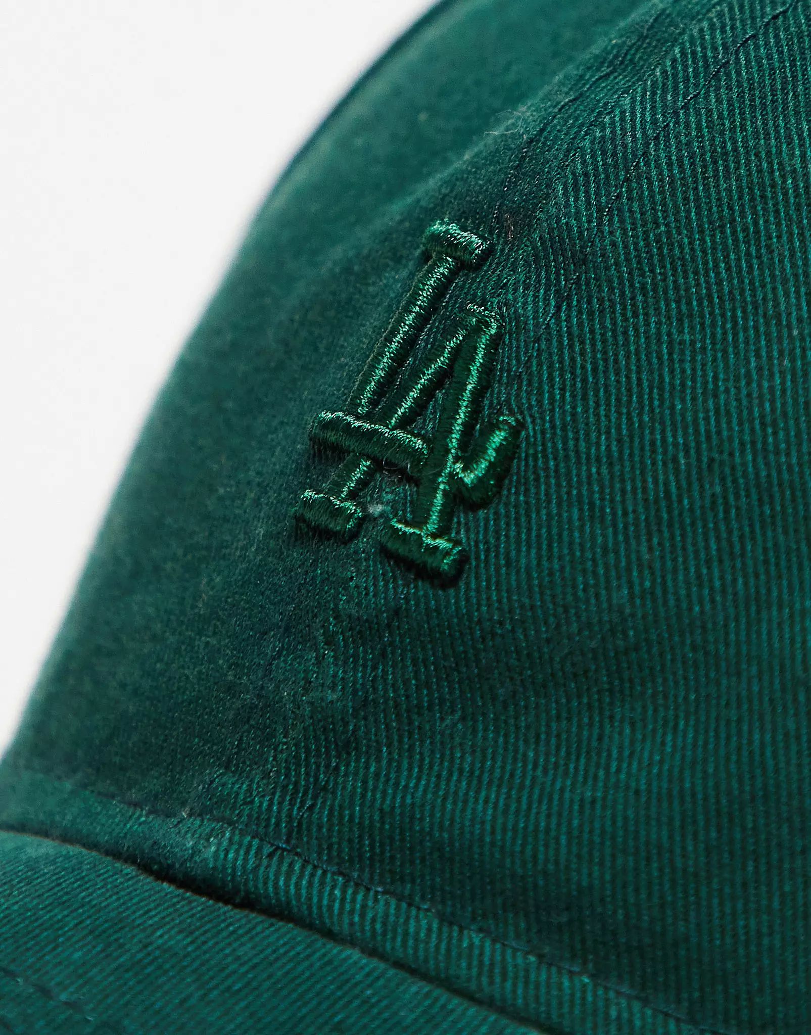 New Era 9Twenty LA Dodgers mini logo unisex cap in green | ASOS (Global)