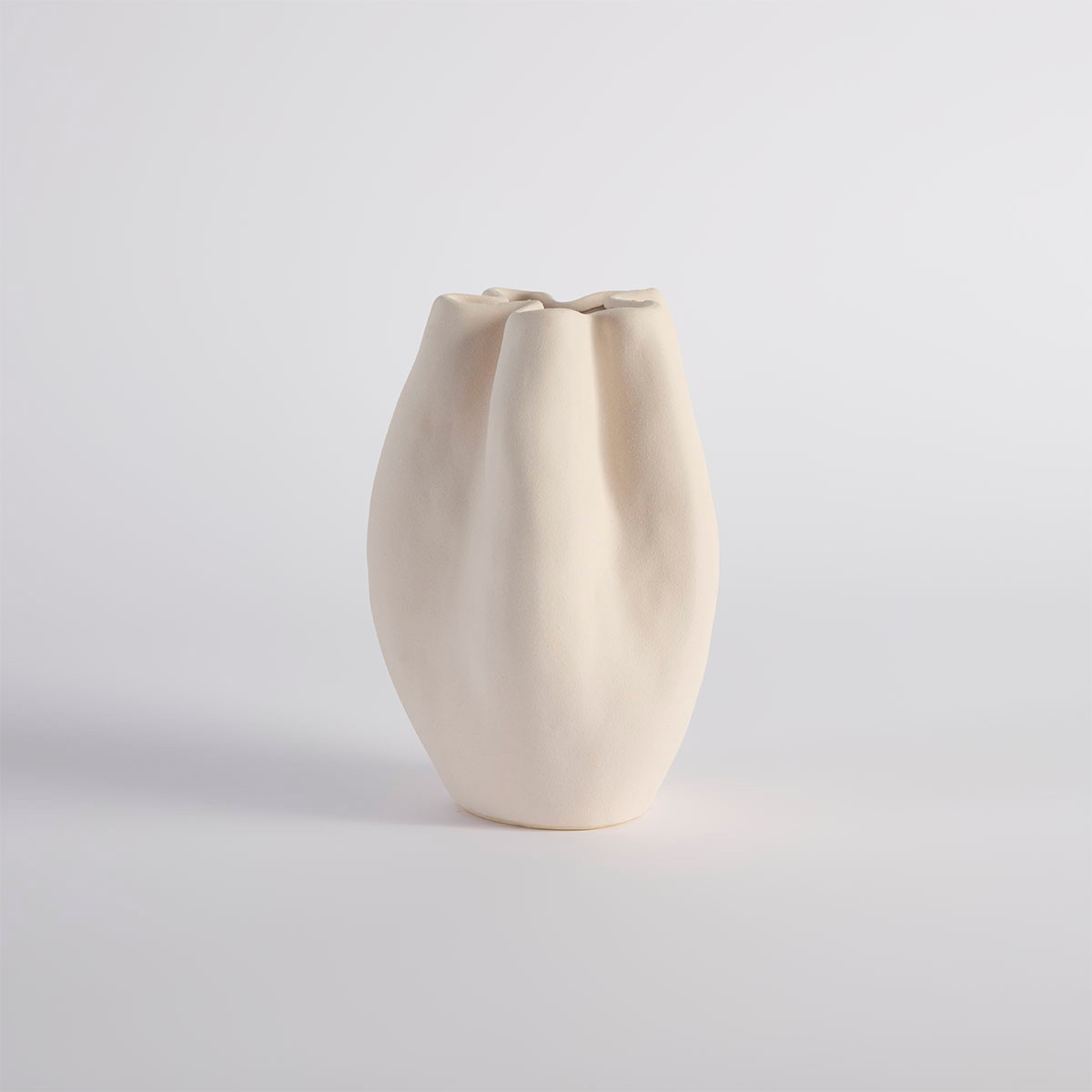 Flow Decorative Vase [MUSHFLODVS25] | Pillow Talk AU