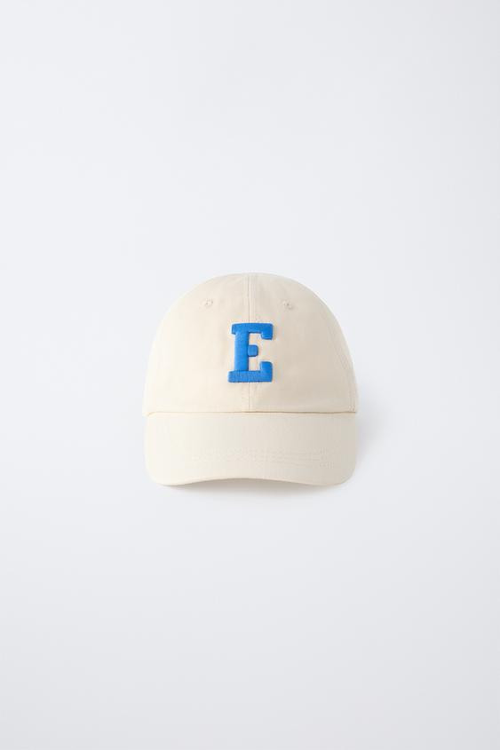 INITIAL EMBROIDERED CAP | Zara US