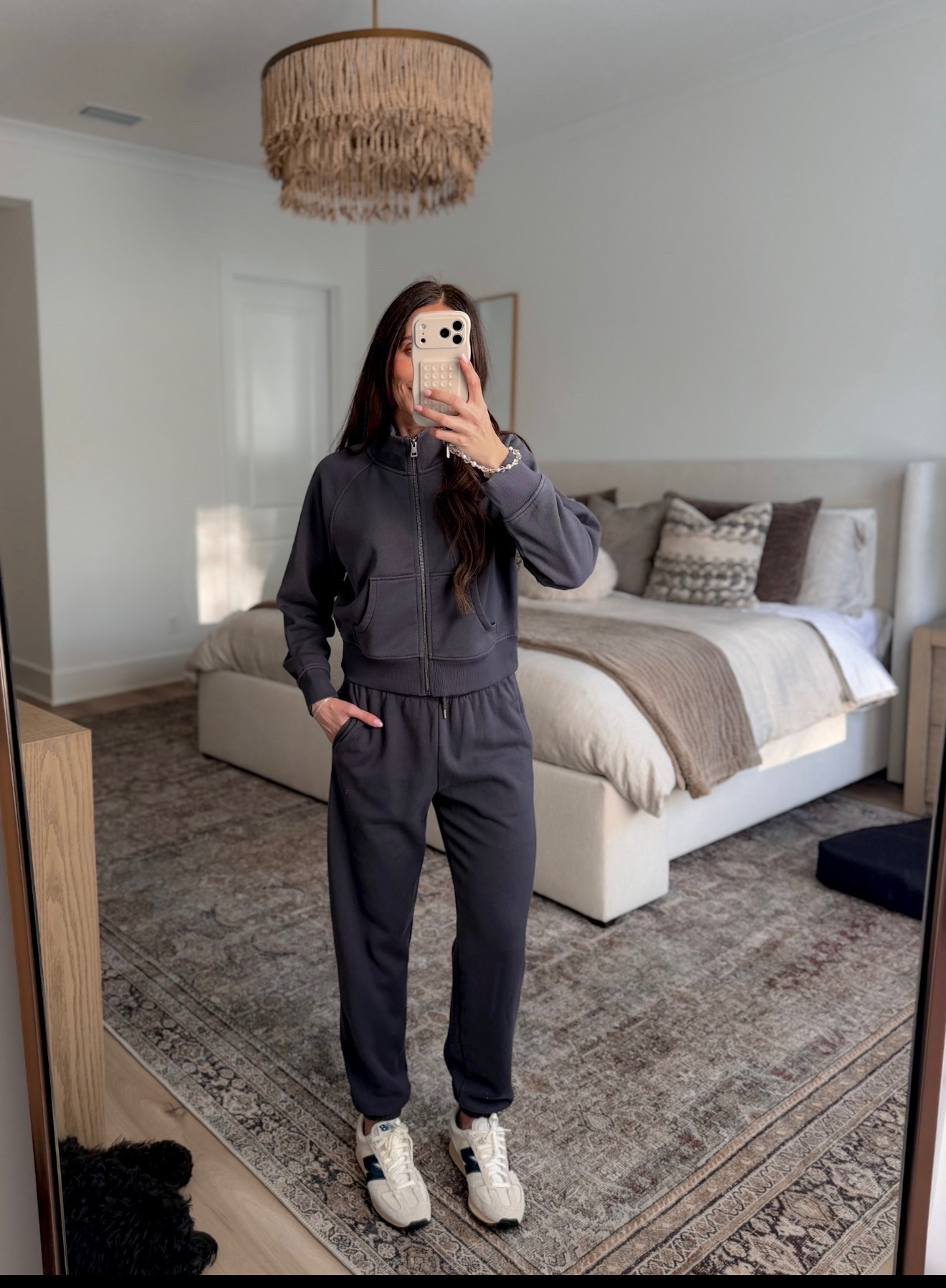 Love this set!! So cute and classy. The perfect everyday wear. Mom approved cute black outfits cozy soft clothes elegant casual style Annabrstyle 

#LTKootd #LTKmomlife #LTKOver40