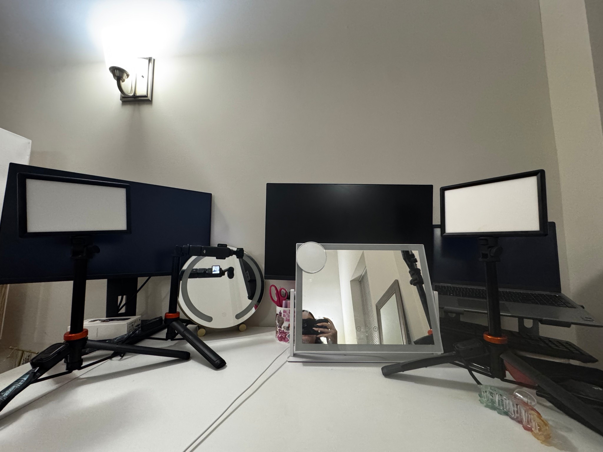 Current sit down content creation set up 