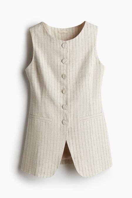 Perfect linen vest for spring/summer


#LTKSeasonal #LTKfindsunder100 #LTKstyletip