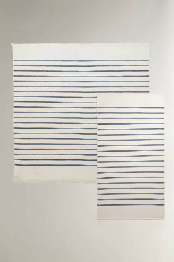 THIN STRIPED BEACH TOWEL | Zara US