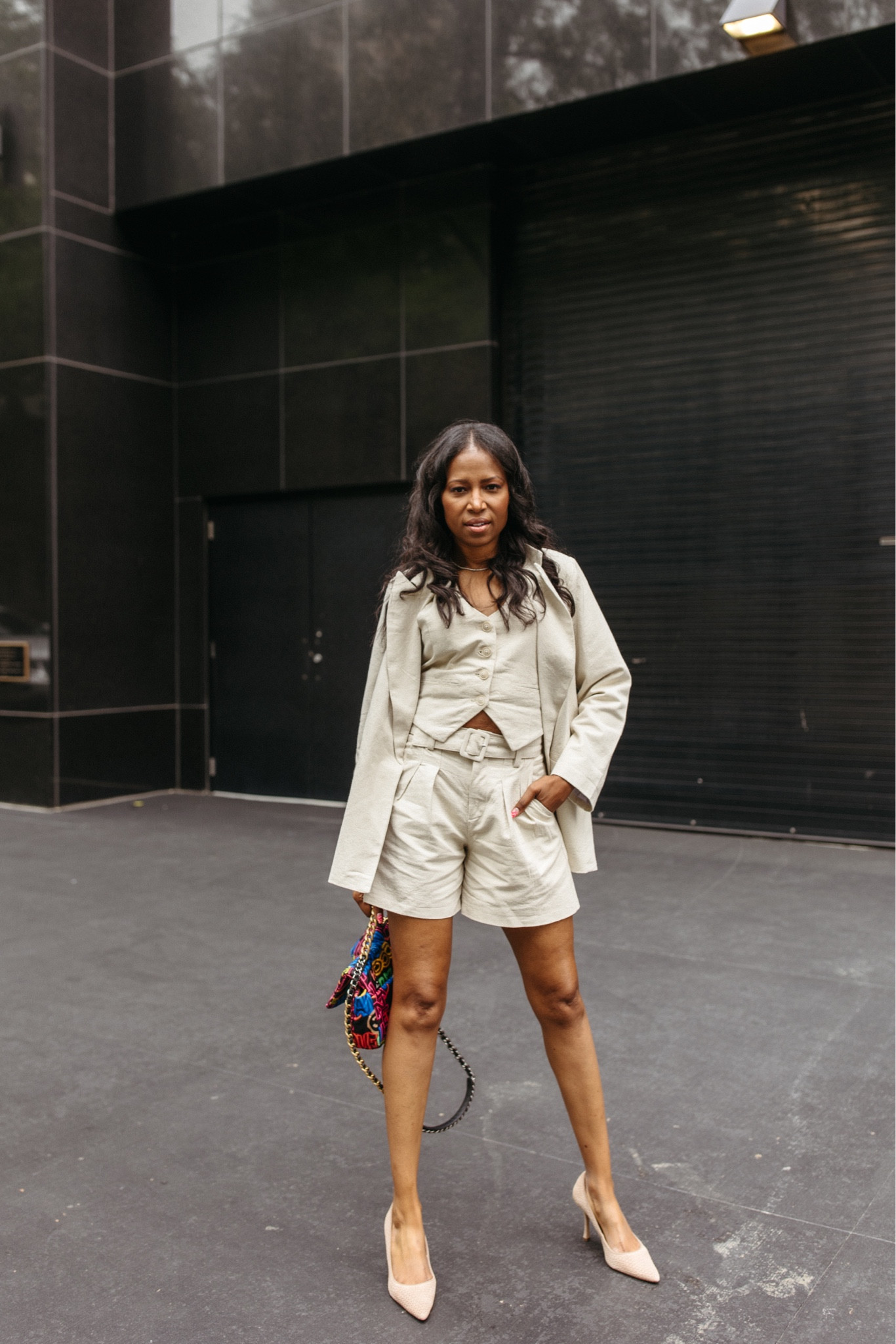 Summer Suiting!

The blazer is oversized.  I’m wearing a size small. Shorts size 26 and small in vest.  #blazer #summeroutfit #taylorswiftoutfit #shorts #sandals #suit #summersuit

#LTKunder100 #LTKtravel #LTKFind