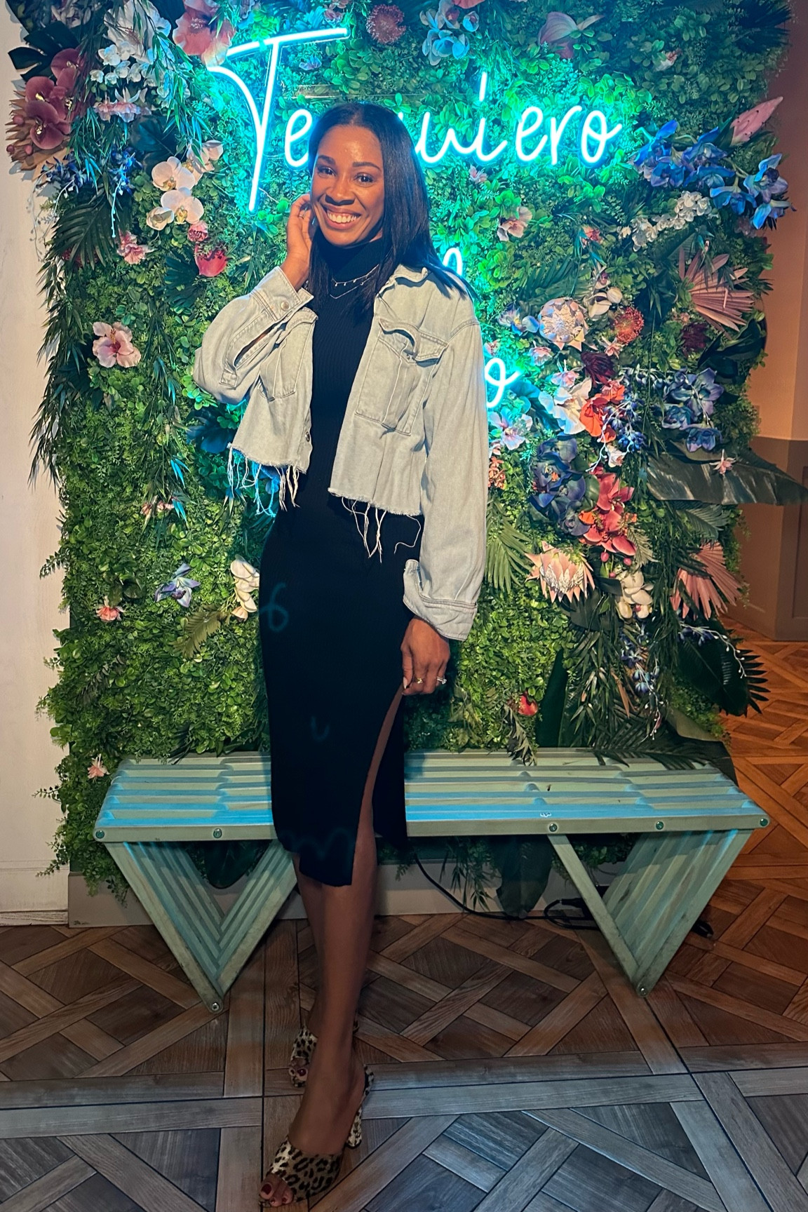 Easy basics girls night out outfit. Casual comfy and cute 

#LTKhome #LTKstyletip #LTKover40