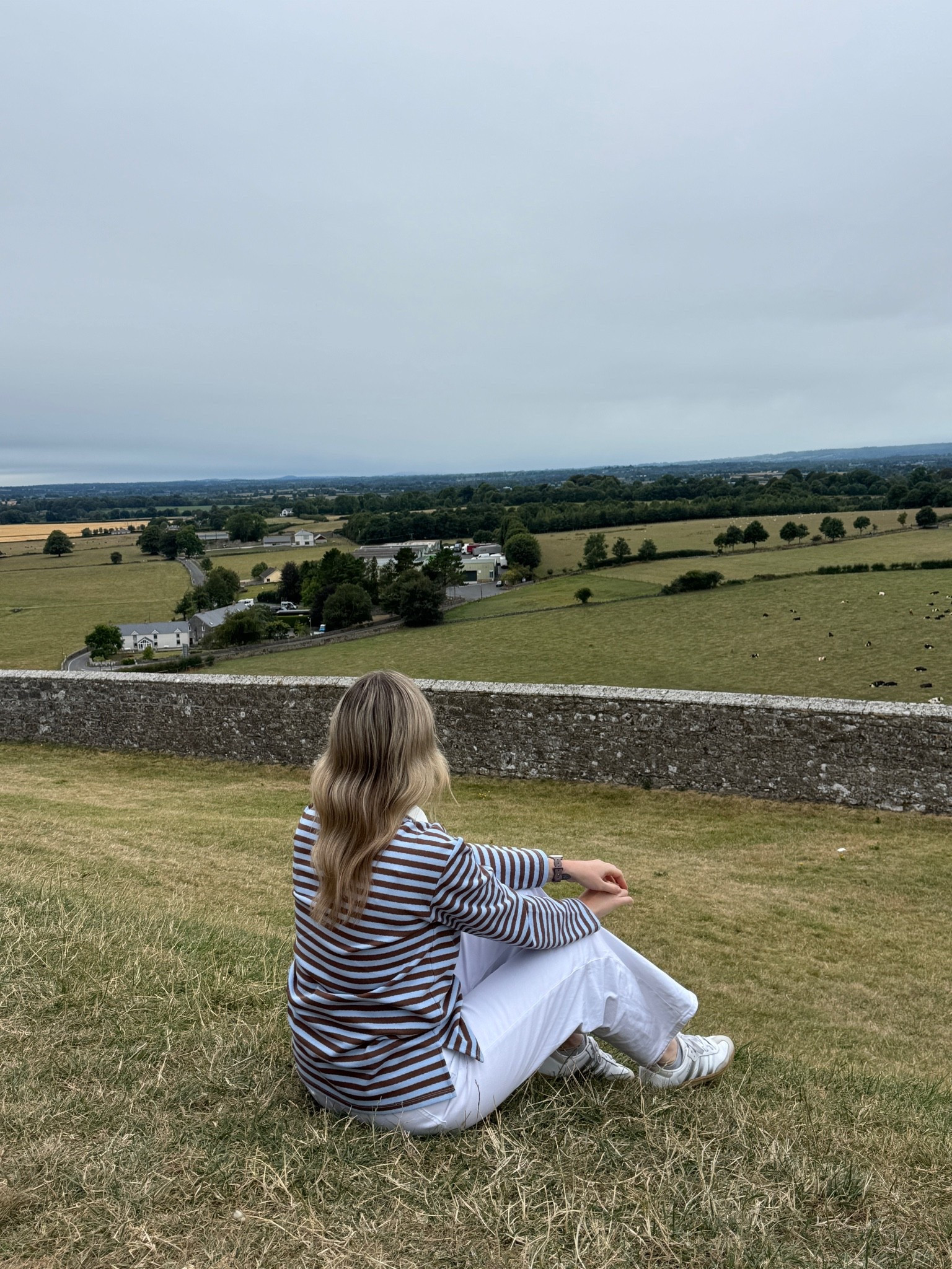 What I packed for our trip to Ireland 🇮🇪 Outfit pictured was worn to the Rock of Cashel!

Ireland outfits | Europe outfits | travel outfits | fall outfits | rugby polo | white jeans

#LTKTravel