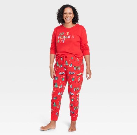 Women, men, children and toddler’s apparel is 30% off today. Christmas pajamas are included. 

#LTKfamily #LTKSeasonal #LTKHoliday