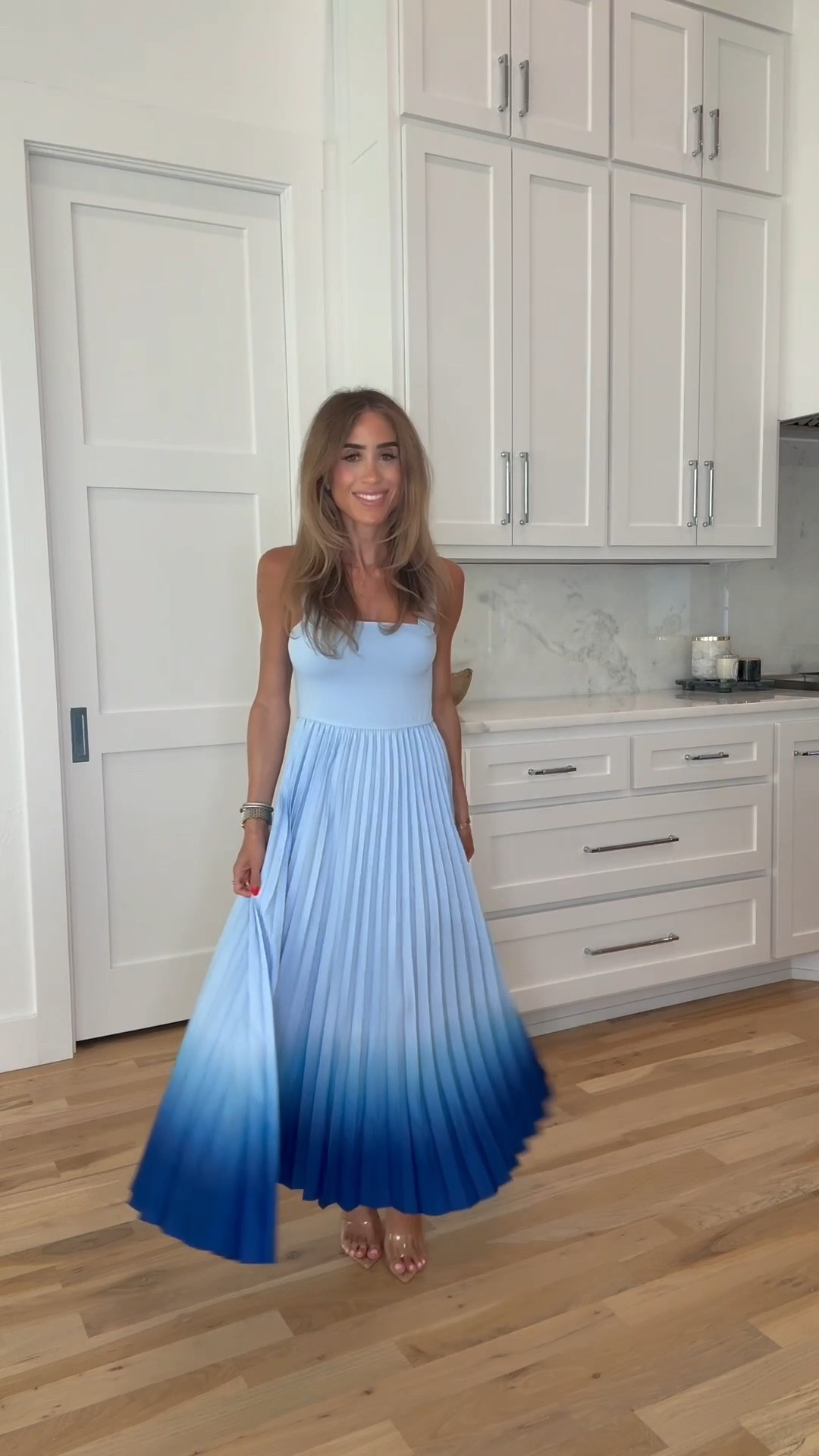 Code belbel15 works -  if you’re a short girl like me (I’m 5’1”) an are looking for some dresses that are fun, but not overly expensive, these are for you 🤍 these would be perfect for date night, more casual weddings, or a vacation. I’m wearing size xs for reference 

petite fashion • petite outfit ideas • petite style • outfit inspiration • wedding guest dresses • summer outfits • 5’1 fashion • petite friendly clothing • everyday outfits • outfit ideas

#petitefashion #petitestyle #petiteoutfits #petitefashioninspo #weddinggueststyle

#LTKPetite #LTKootd #LTKWedding