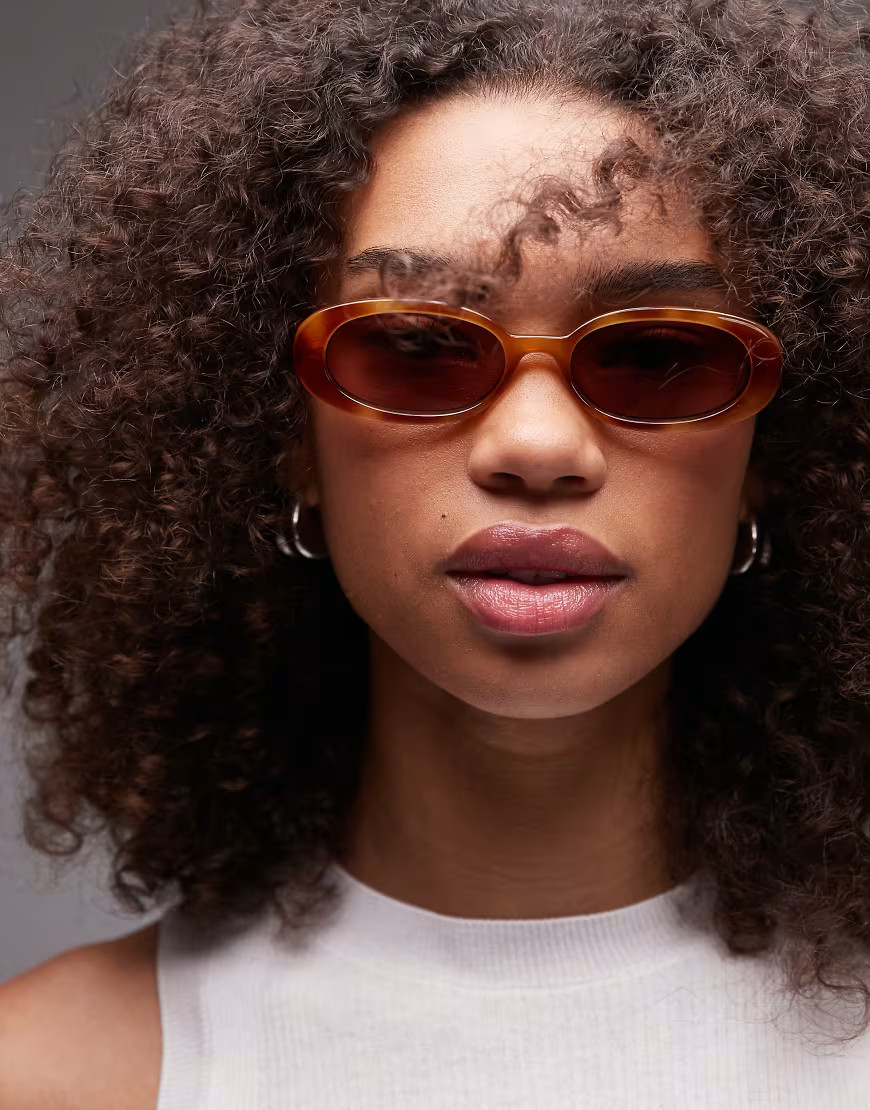 Le Specs - Outta Love - Grote ovale zonnebril in vintage tortoise-Bruin | ASOS (Global)