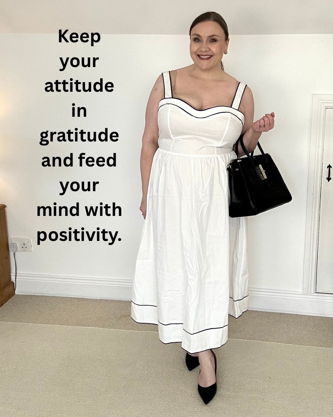 Life is easier when we keep a positive mind. Never easy I know but if we keep it in mind and make sure we feed our minds with positivity, it is absolutely positive 💖

Dress from @hm linked on the ltk app @imjustmemarleen 

#positivemindset #fashion&style #plussize #appleshape #personalstylist

#LTKireland #LTKplussize #LTKstyletip