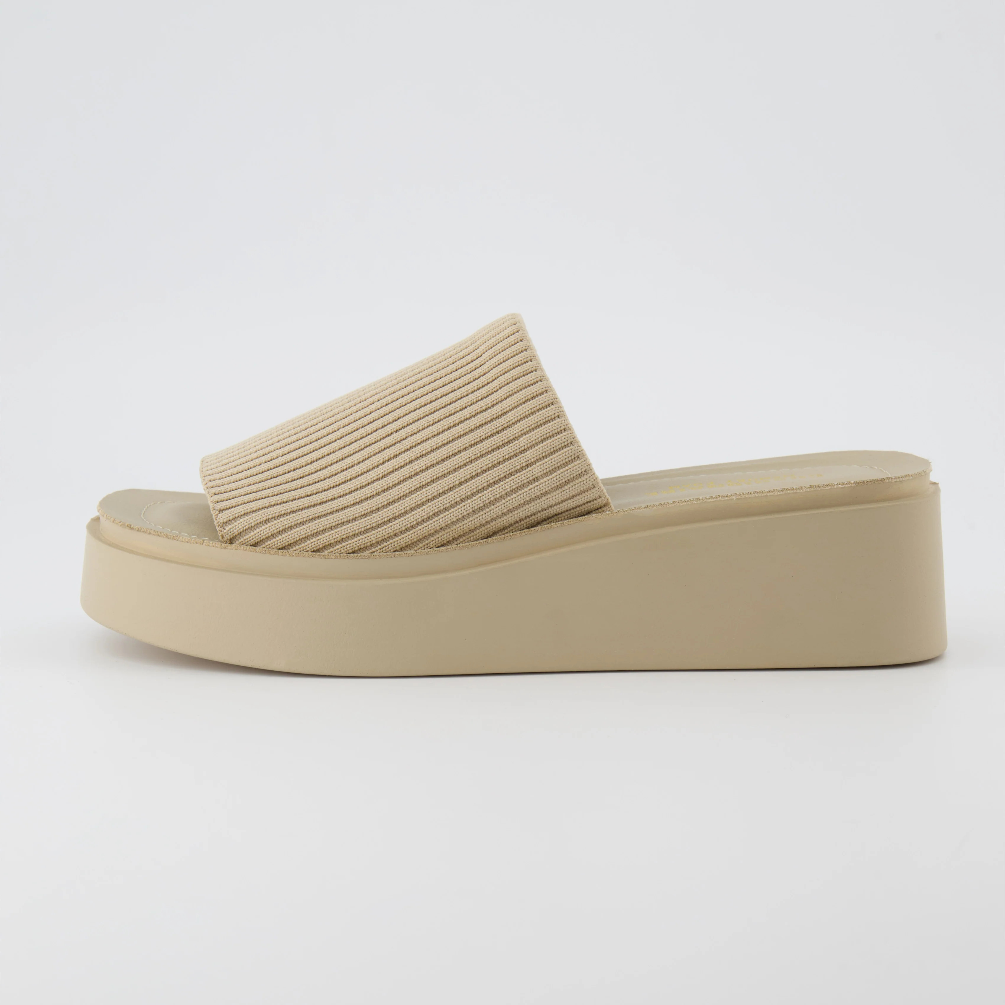 Pim Knit Platform Sandal | Cushionaire