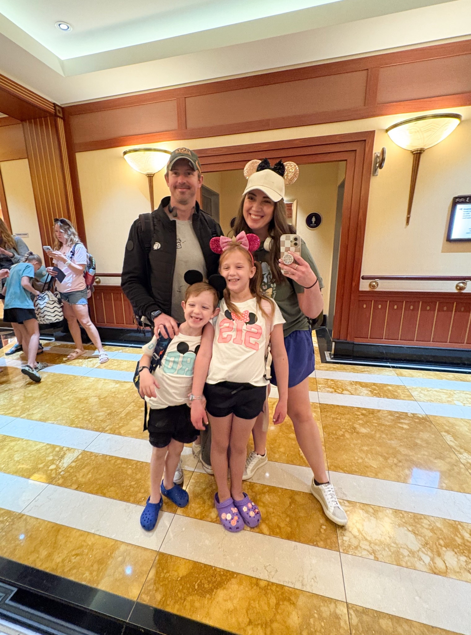 Shop our Disney cruise looks!🛳️

#LTKmomlife #LTKSeasonal #LTKKids