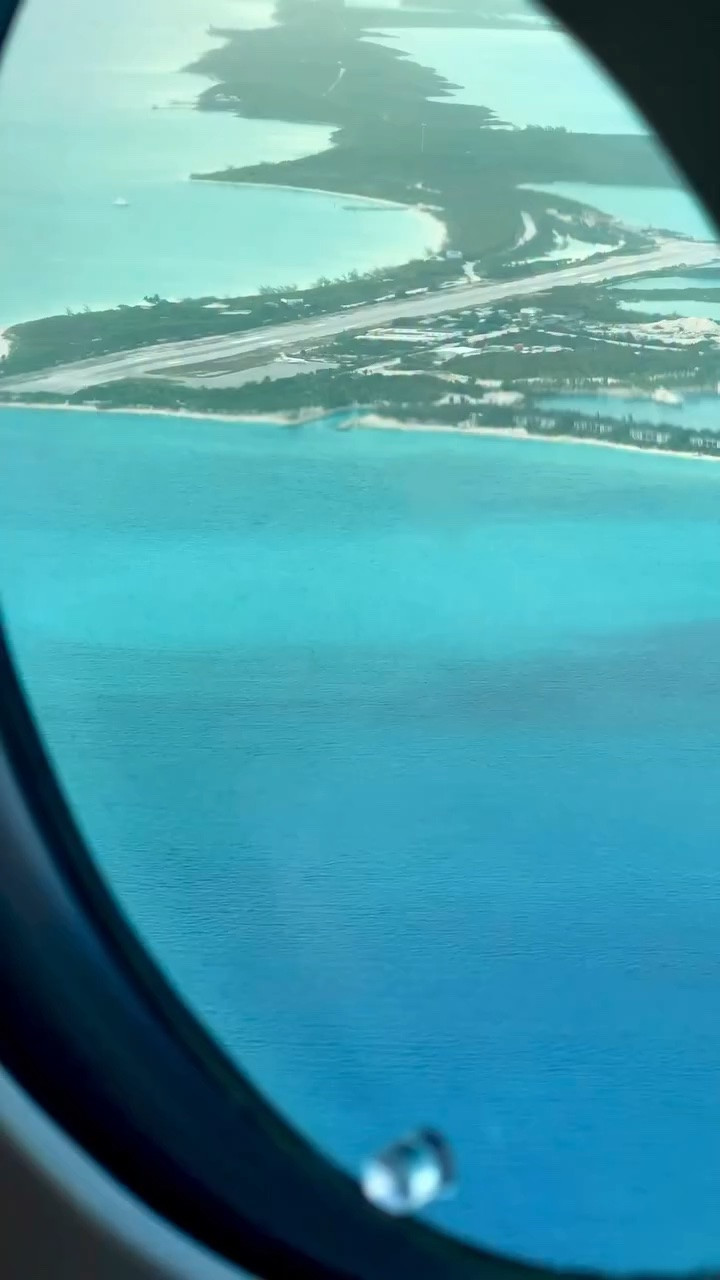 This is officially an @atlantisbahamas fan account