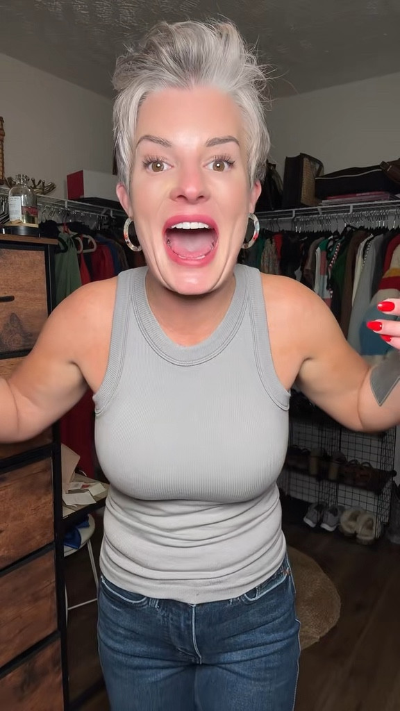 If I love it, I’m getting it in all the colors!  This tank top is awesome, it has a built in bra-and my boobs look good!