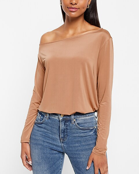 Silky Off The Shoulder Long Sleeve Tee | Express