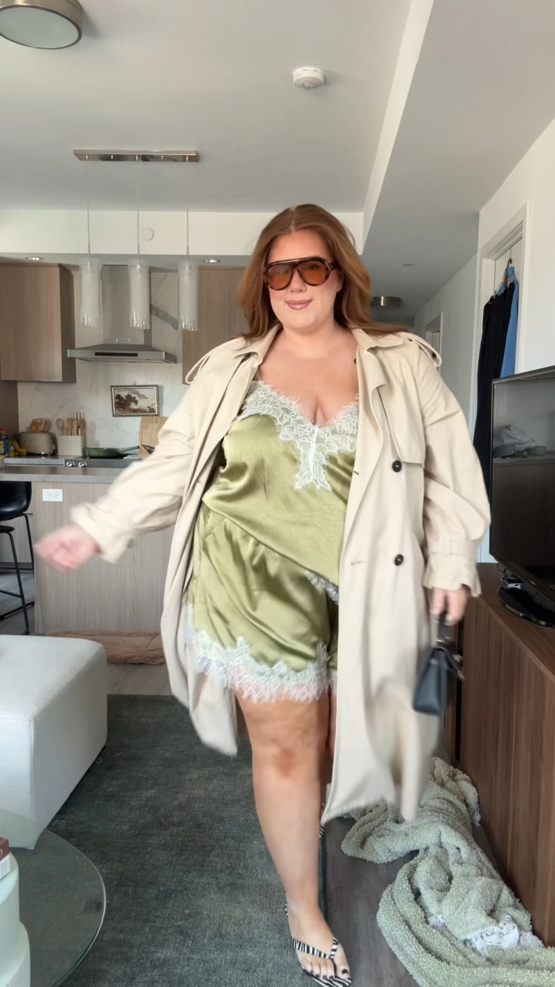 Plus size spring going out outfit. The zebra kitten heel is so comfortable to walk in!

Green lace trim shorts- 24 (but too big)
Lace trim satin tank- 24 (also too big) 

Should have sized down

#LTKsummer #LTKplussize