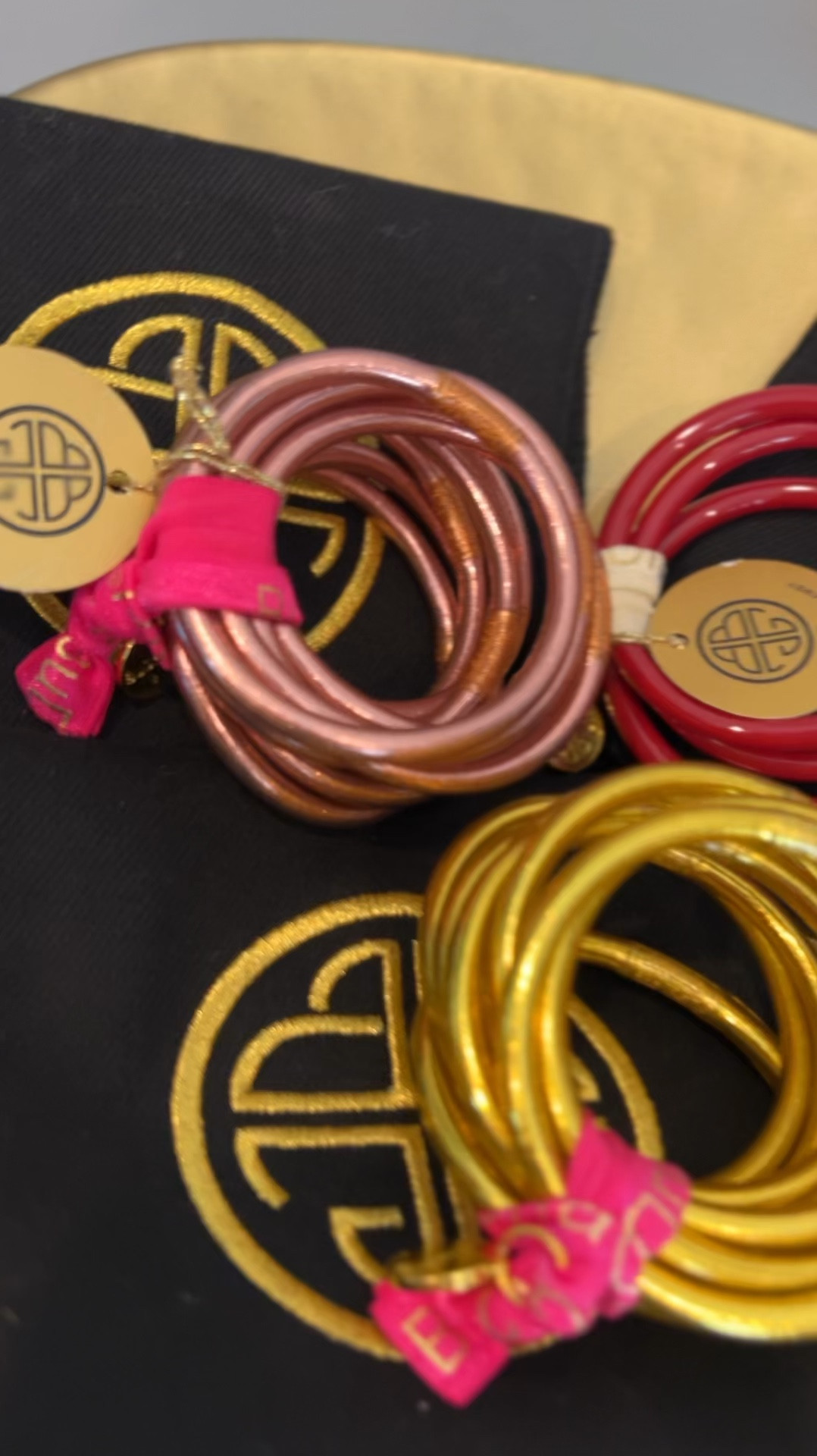 BuDha girl Bangles!

Intentional and motivation bracelets that are all weater! Perfect for summer! 
Can wear in water! 

I wear mine all the time and love!

Jewlery, summer jewelry, fashion accessories 

#LTKStyleTip