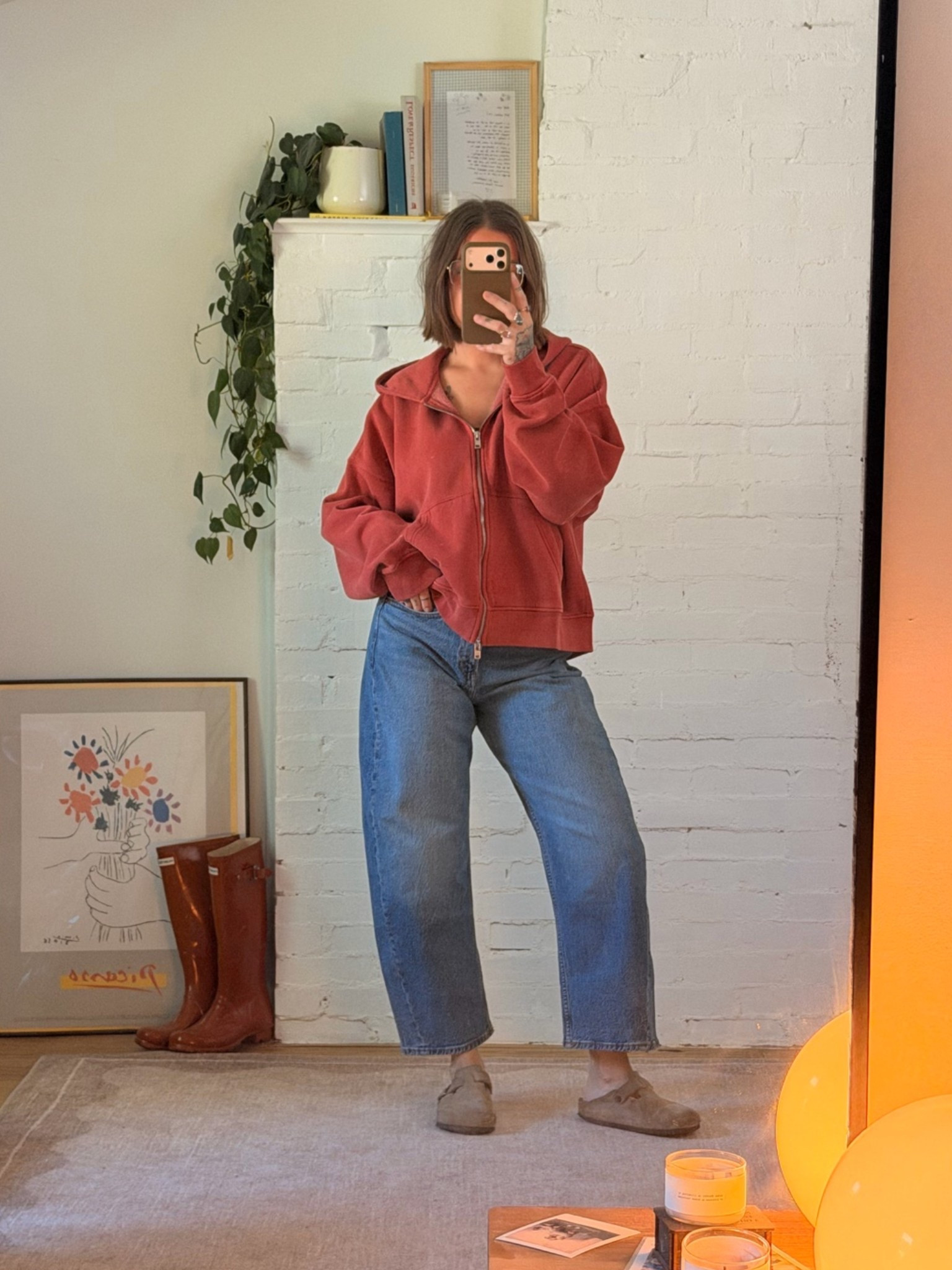my favorite barrel jeans! 20-25% off all jeans at @abercrombie ! plus 20% off almost everything else !! use code DENIMAF at checkout for an ADDITIONAL 15% off!!!!

i’m wearing a 26 SHORT in these! i am 5’4 and 125lbs and they’re perfect!

@Birkenstock US !!!

#LTKgrwm #LTKdayinmylife #LTKmomlife