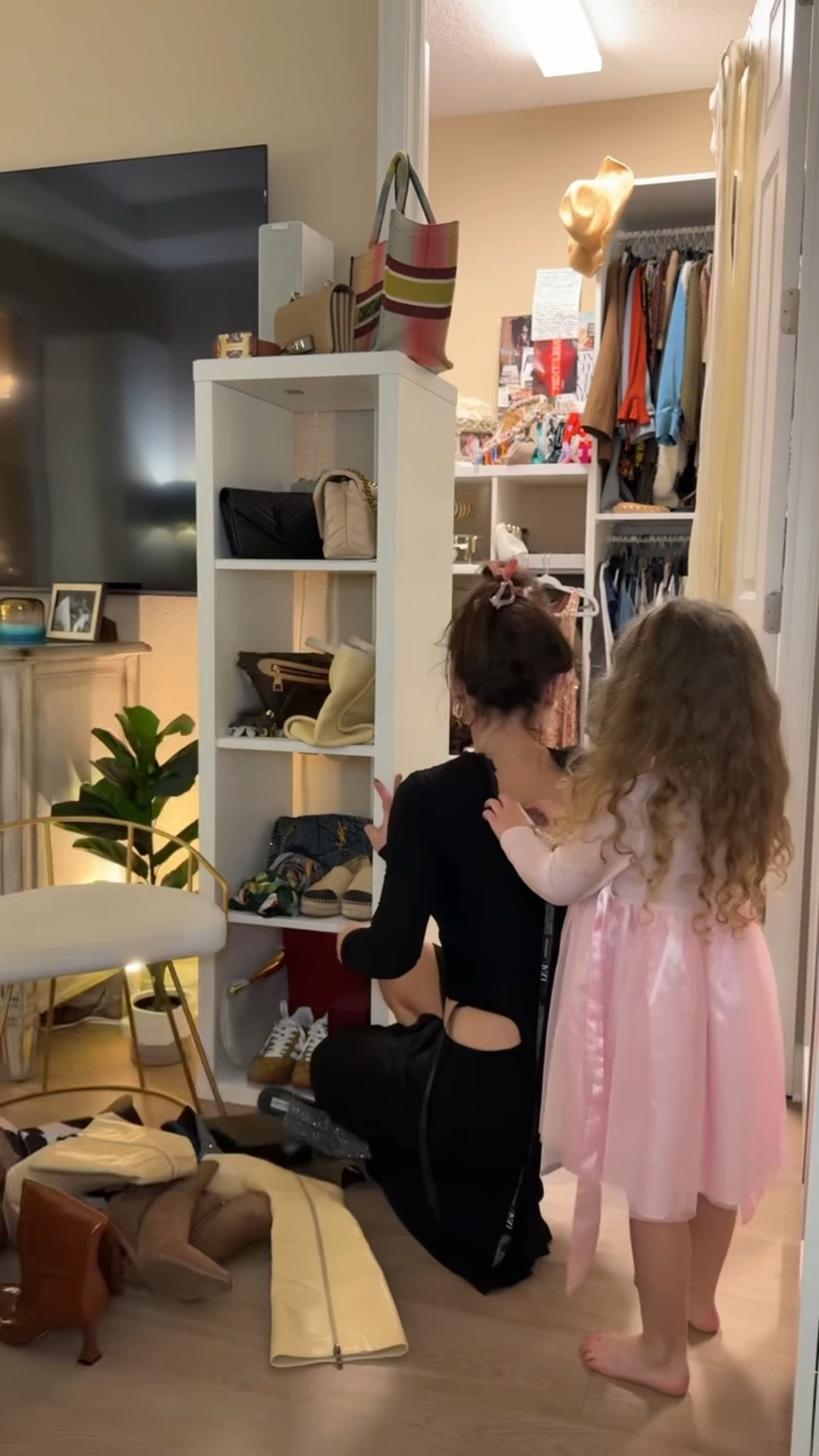 Mom try on. Unbox and try on our Christmas gifts and sale purchases from the holiday season. 

#LTKdayinmylife #LTKmomlife #LTKOver40