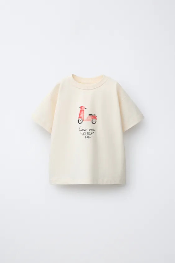 Short sleeve T-shirt with a round neck. Featuring a motorbike print on the front. | Zara UK