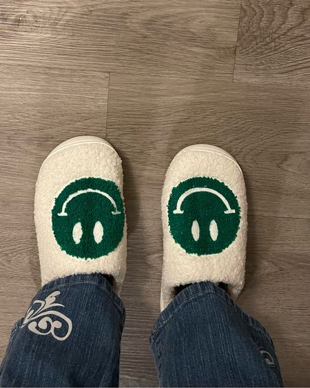 Smiley face slippers / cute comfy comfortable house shoes slippers no back closed toe smile green cream 

#LTKGiftGuide #LTKshoecrush #LTKunder50