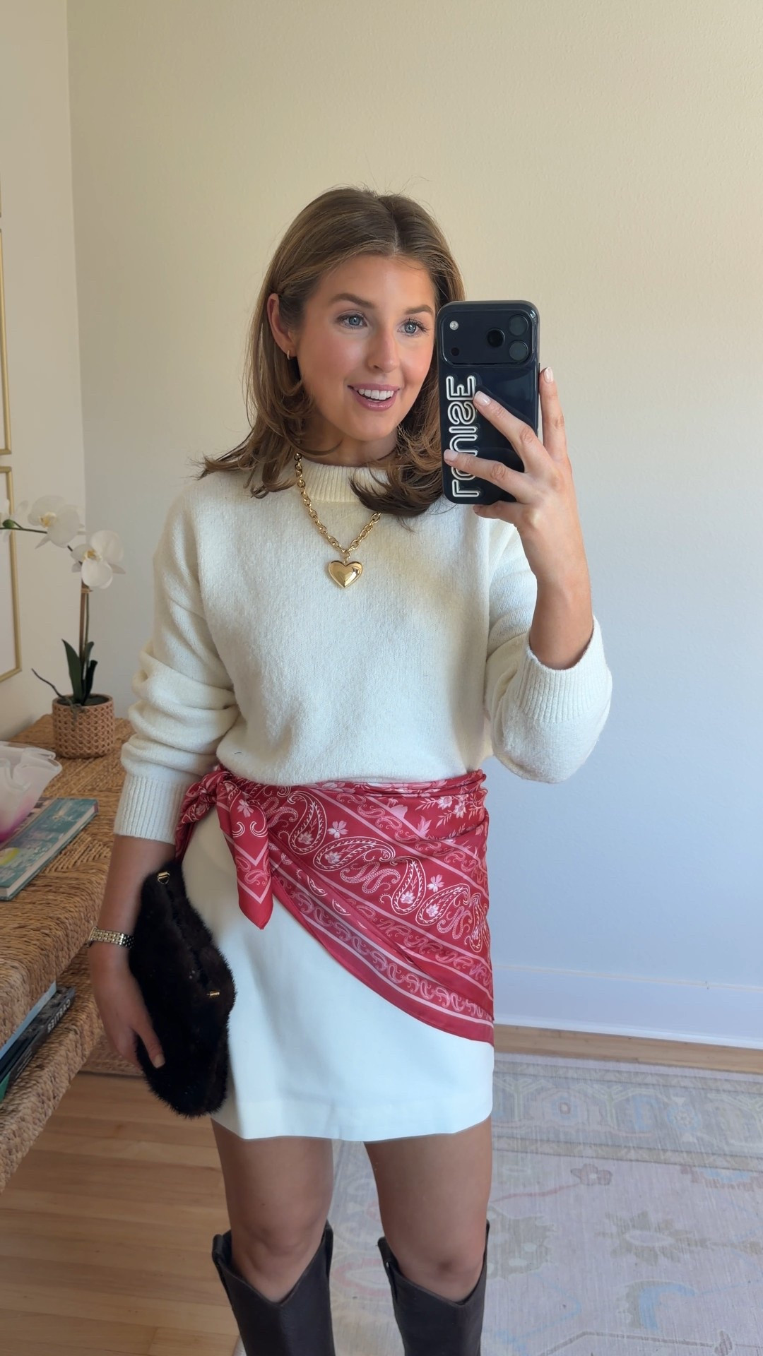 Valentine’s Day outfit idea! Wearing an XS in sweater and S in skirt! 

#LTKSeasonal
