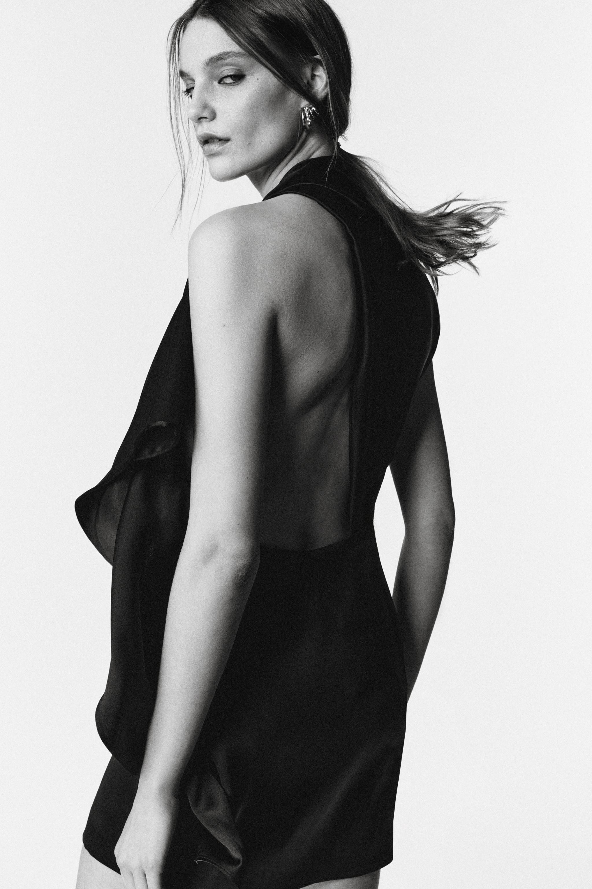 LIMITED EDITION CUT OUT SHORT DRESS | Zara Canada