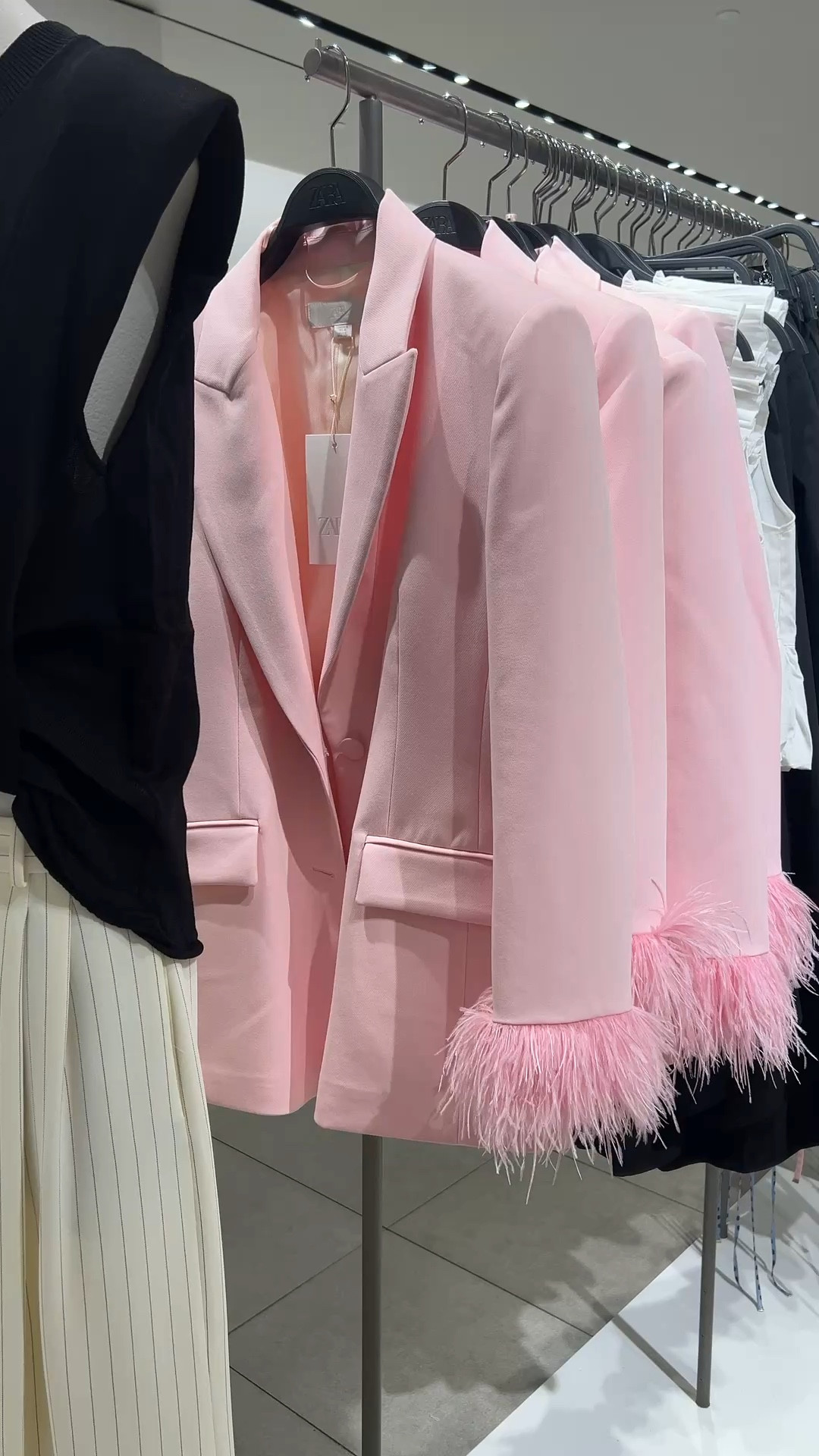 Zara pink blazer, feather trim blazer, feather cuff shoulder

#LTKgrwm #LTKootd