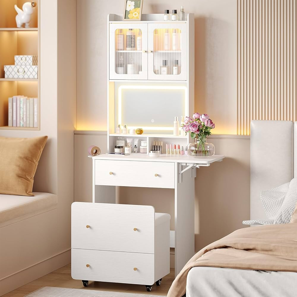 Vabches Pequeño espejo de tocador con luces, escritorio blanco con 3 espejos iluminados ajustabl... | Amazon (US)