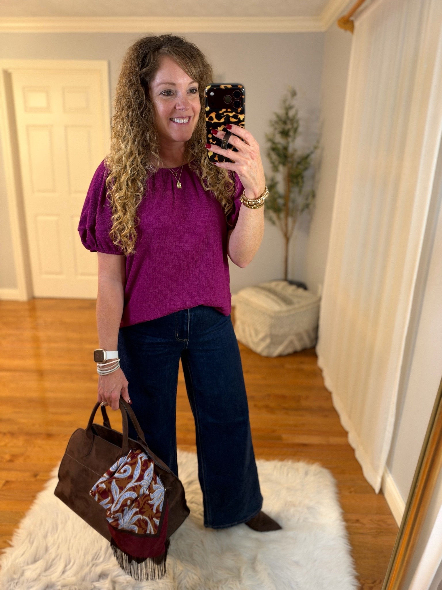 Walmart $13 top! Sale ends today! 

Top - size small
Jeans- size 6, short

Workwear / affordable fashion / date night outfit / over 40 style