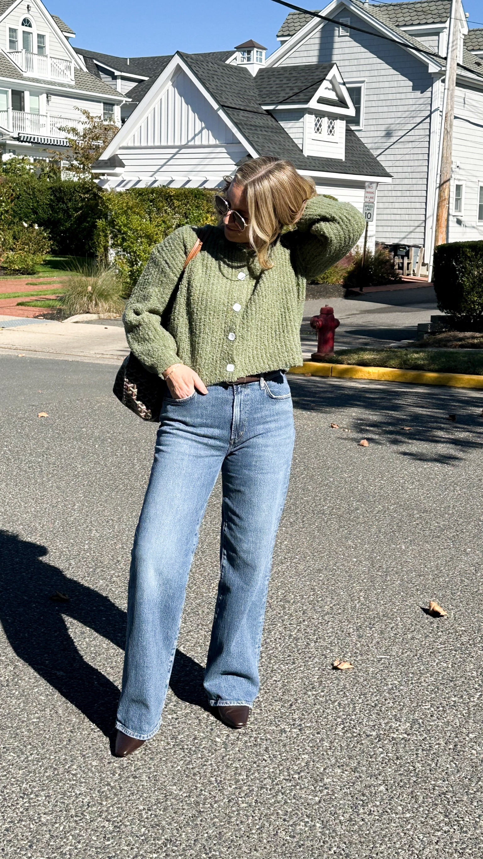 Small sweater, 29 jeans and I’m in love. Have this sweater in brown too. It’s perfection. Would be a great Christmas sweater! 

#LTKCyberWeek #LTKGiftGuide #LTKMidsize