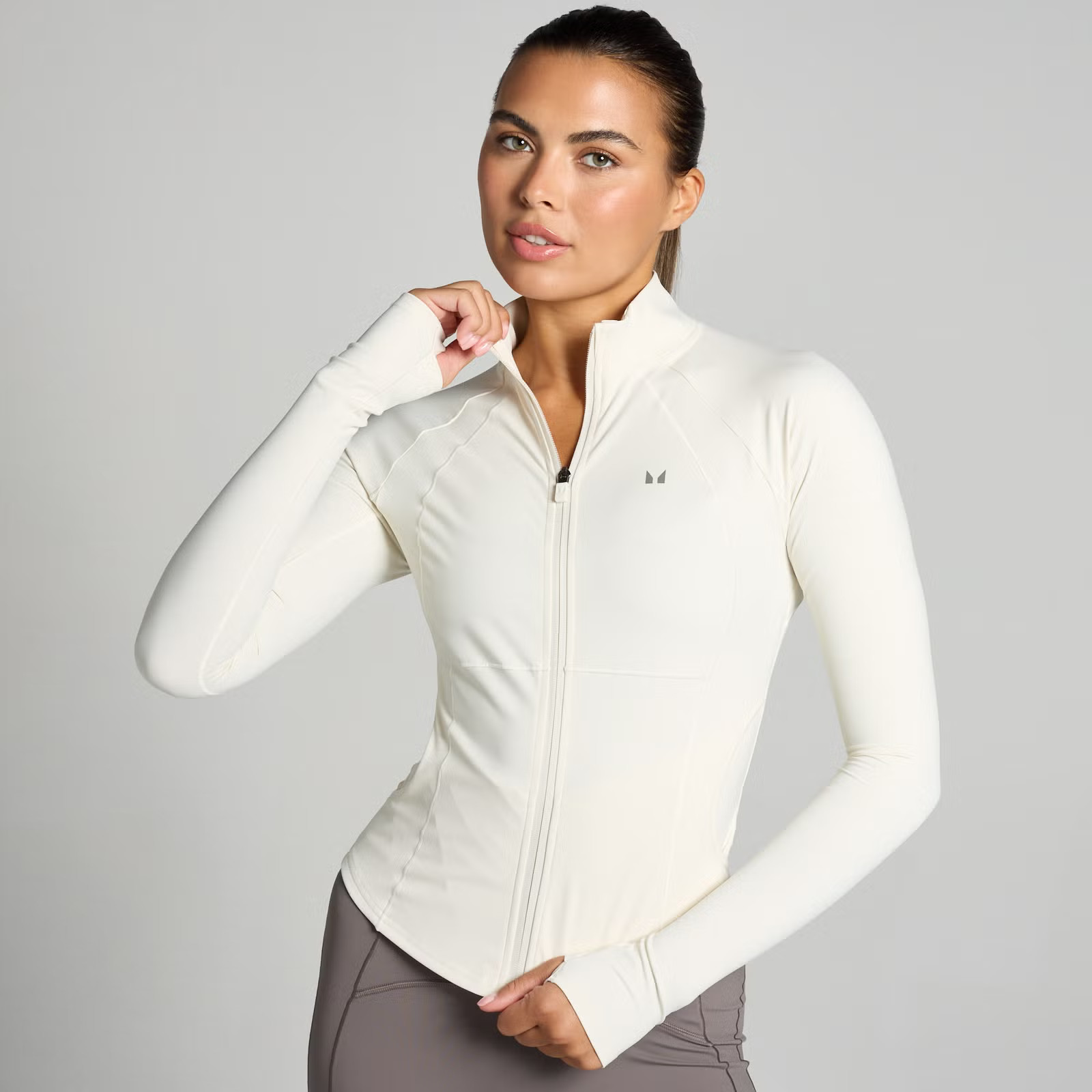 MP Women's Tempo Ultra Curved Seam Jacket | MyProtein UK