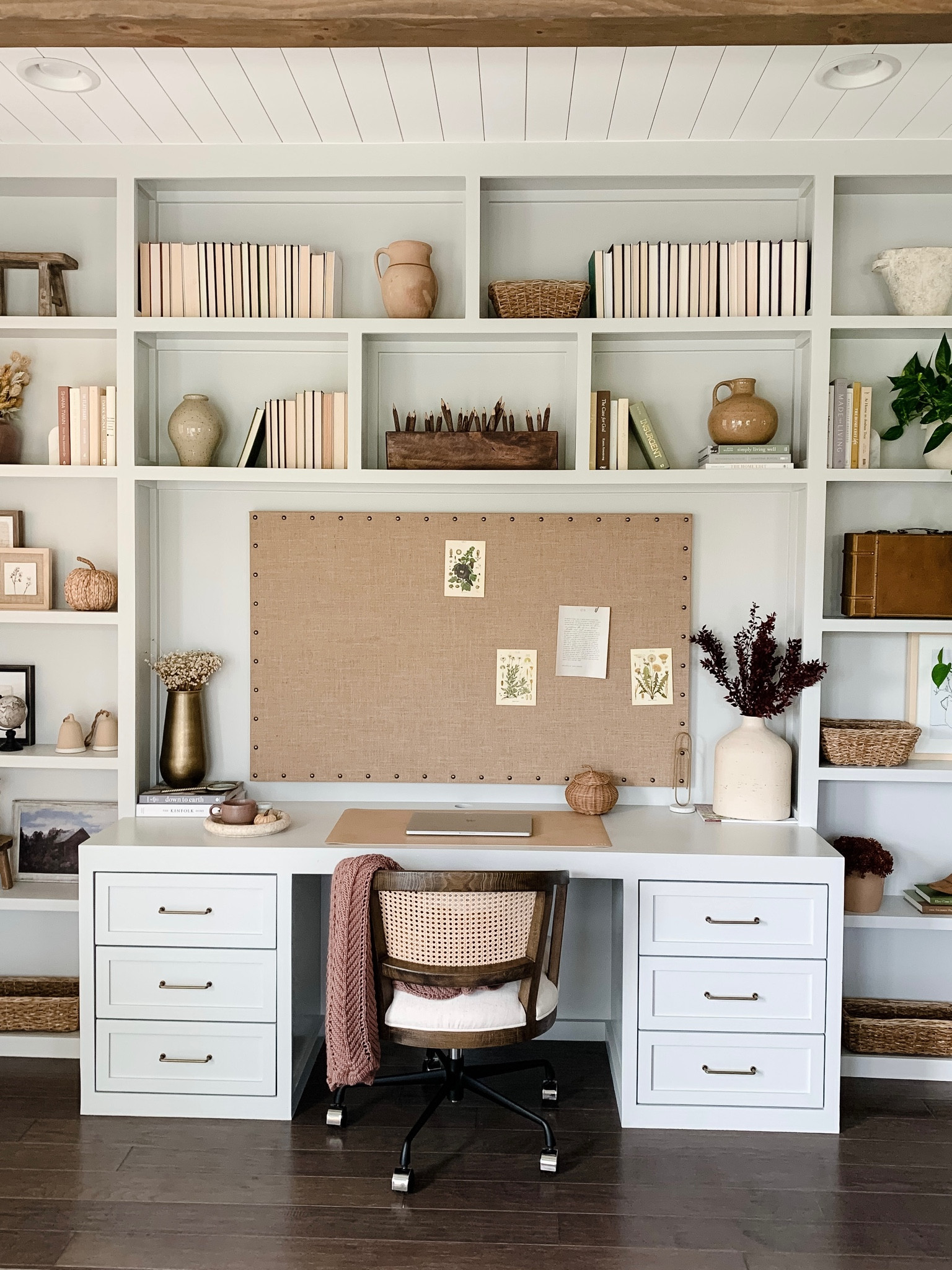 Office Fall Styling 🤎

#LTKSale #LTKSeasonal #LTKhome