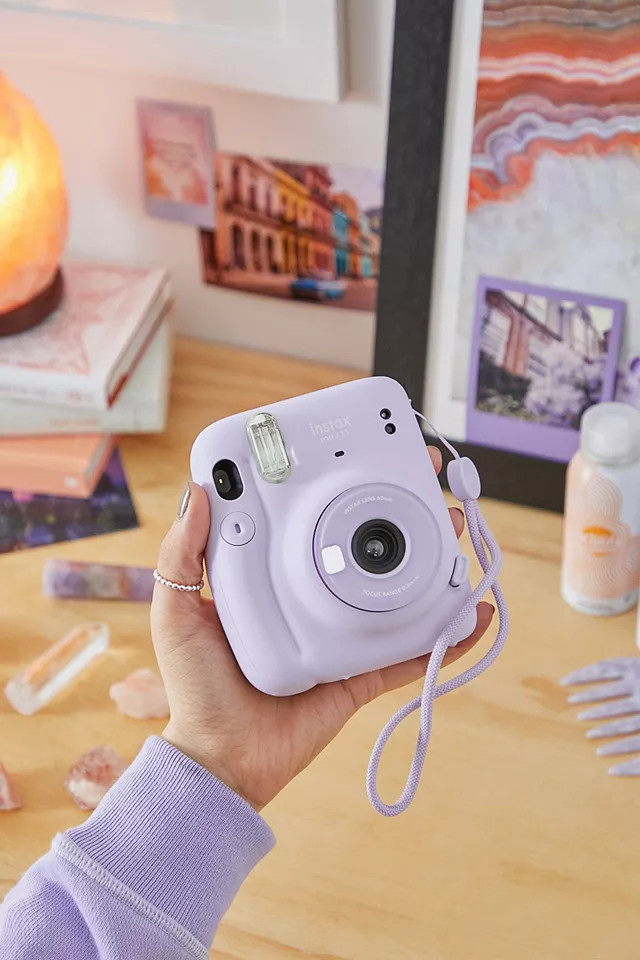 Fujifilm Instax Mini 11 Lilac Instant Camera | Urban Outfitters (EU)