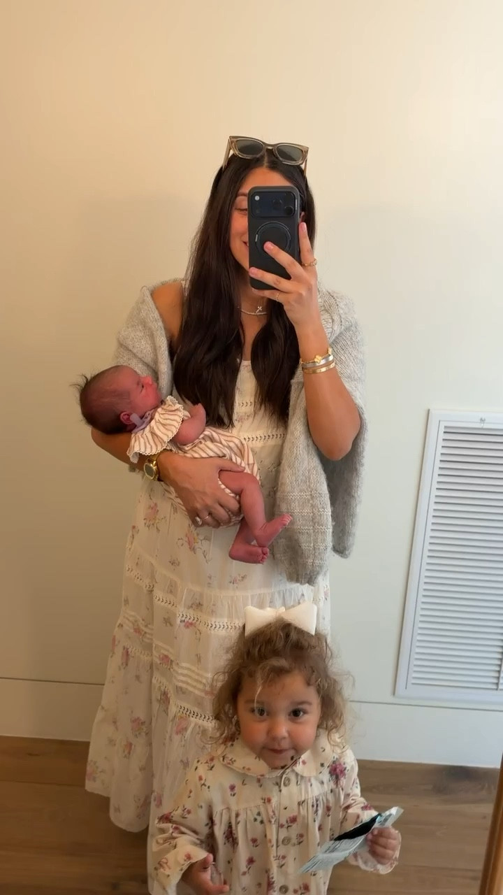 Dress: medium

Snagged this dress a couple weeks ago but saw it on sale at target! 

Dressupbuttercup.com #dressupbuttercup #dederaad 

#LTKSaleAlert #LTKdayinmylife