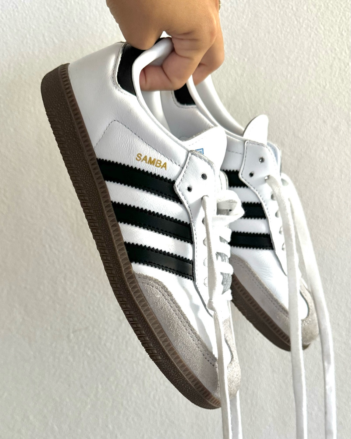 The essential sneaker for any wardrobe. 



#LTKshoecrush #LTKaustralia