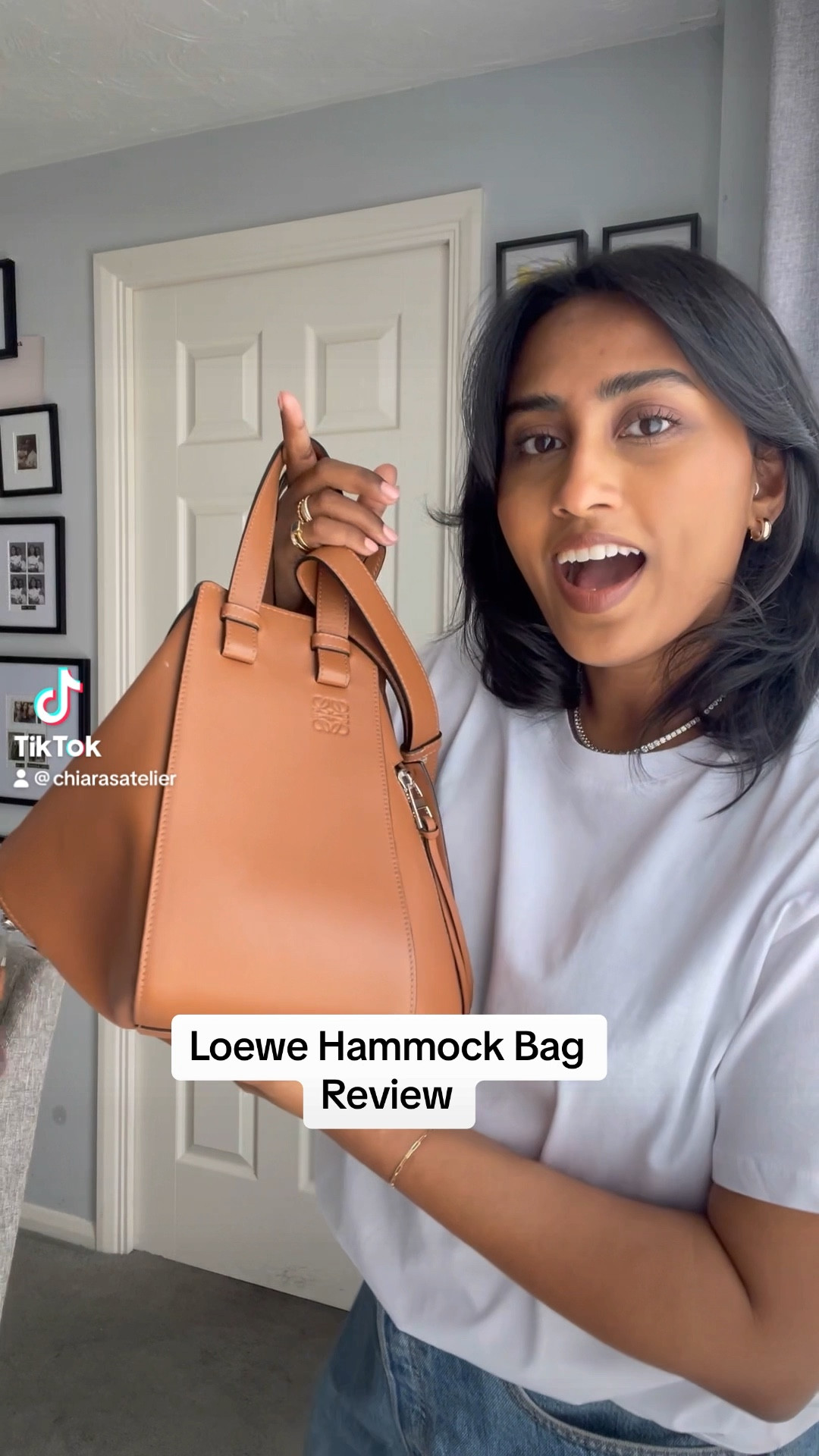 Loewe small 2024 leather hammock bag