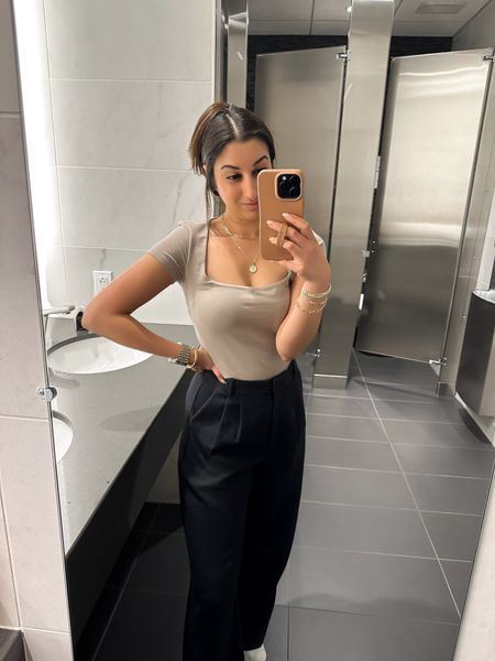 Monday OOTD 🤎 this square neck top is a dream… love how it sucks you in and is cropped but can still tuck into high waisted pants/trousers…this color looks so good with black petite trousers and shows off this cute necklace from Amazon!! ✨✨ I’m 5’2” and wear the short Sloan pant and it doesn’t drag on the floor 🙌🏽



Petite workwear, petite work outfit, work outfit inspo, work outfits, officewear, office wear, petite work wear, office looks, 9-5 outfit, business casual, smart casual, petite pants, petite trousers, petite work pants, Sloan, abercrombie, petite outfits, classic work looks

#LTKWorkwear #LTKFindsUnder100