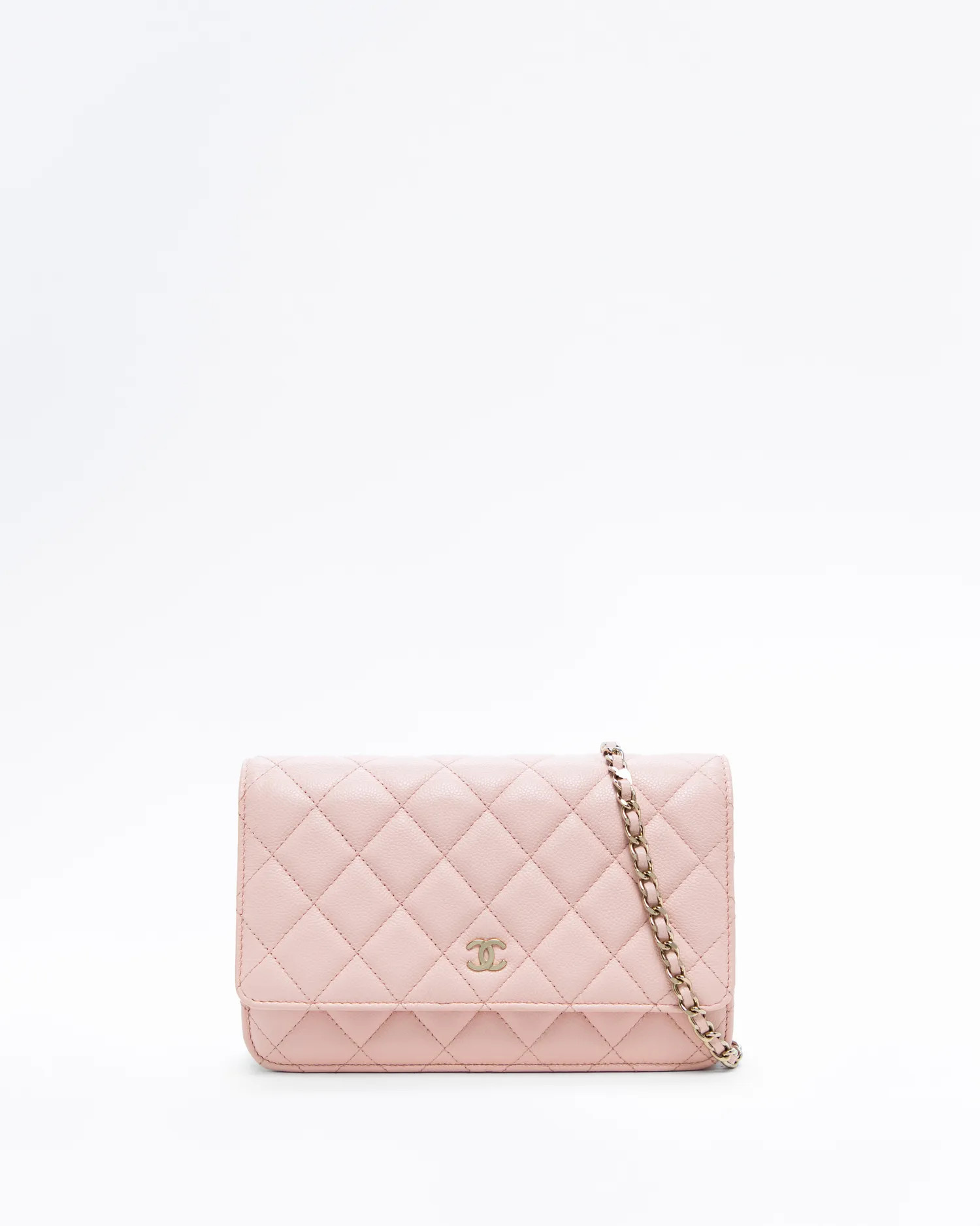 Caviar Quilted Wallet on a Chain | Vivrelle