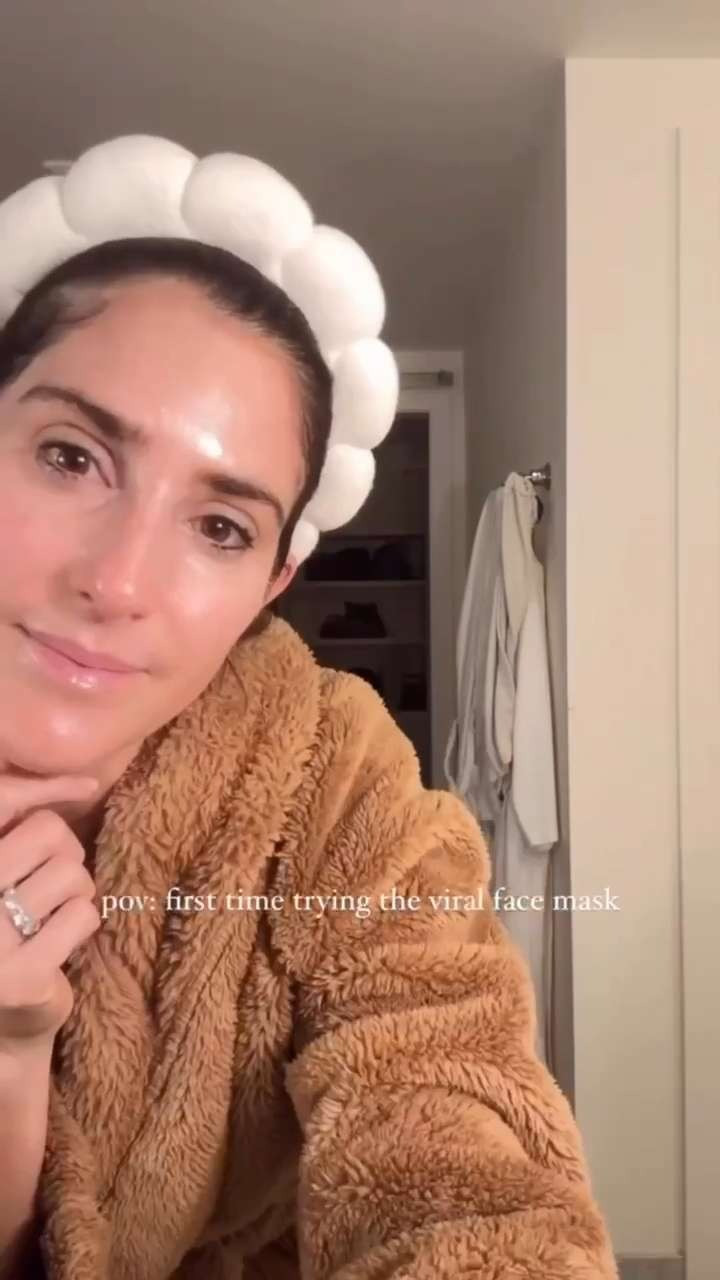 POV: first time trying the viral face mask🧖🏼‍♀️ 

 #LTKmorningroutine #LTKselfcare #LTKBeauty