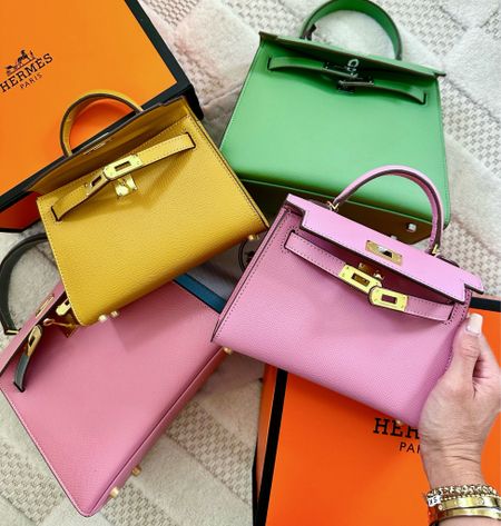 “HERMES” Kelly - summer collection. Comes in box with dust bags, scarf, charm & lock!