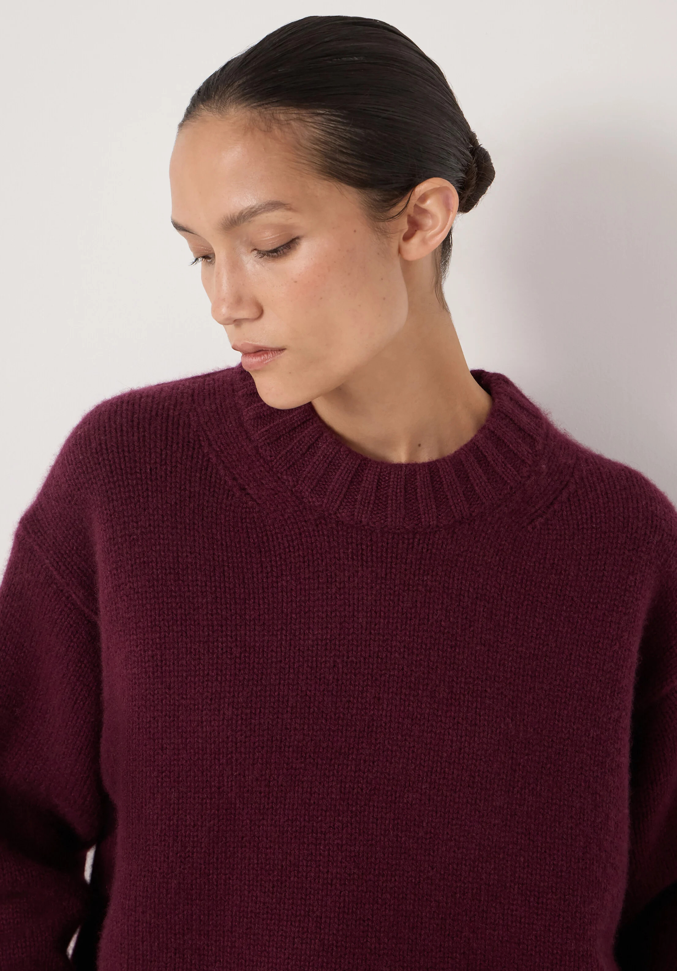 Cora Relaxed Chunky Cashmere Crew Jumper | Hush UK