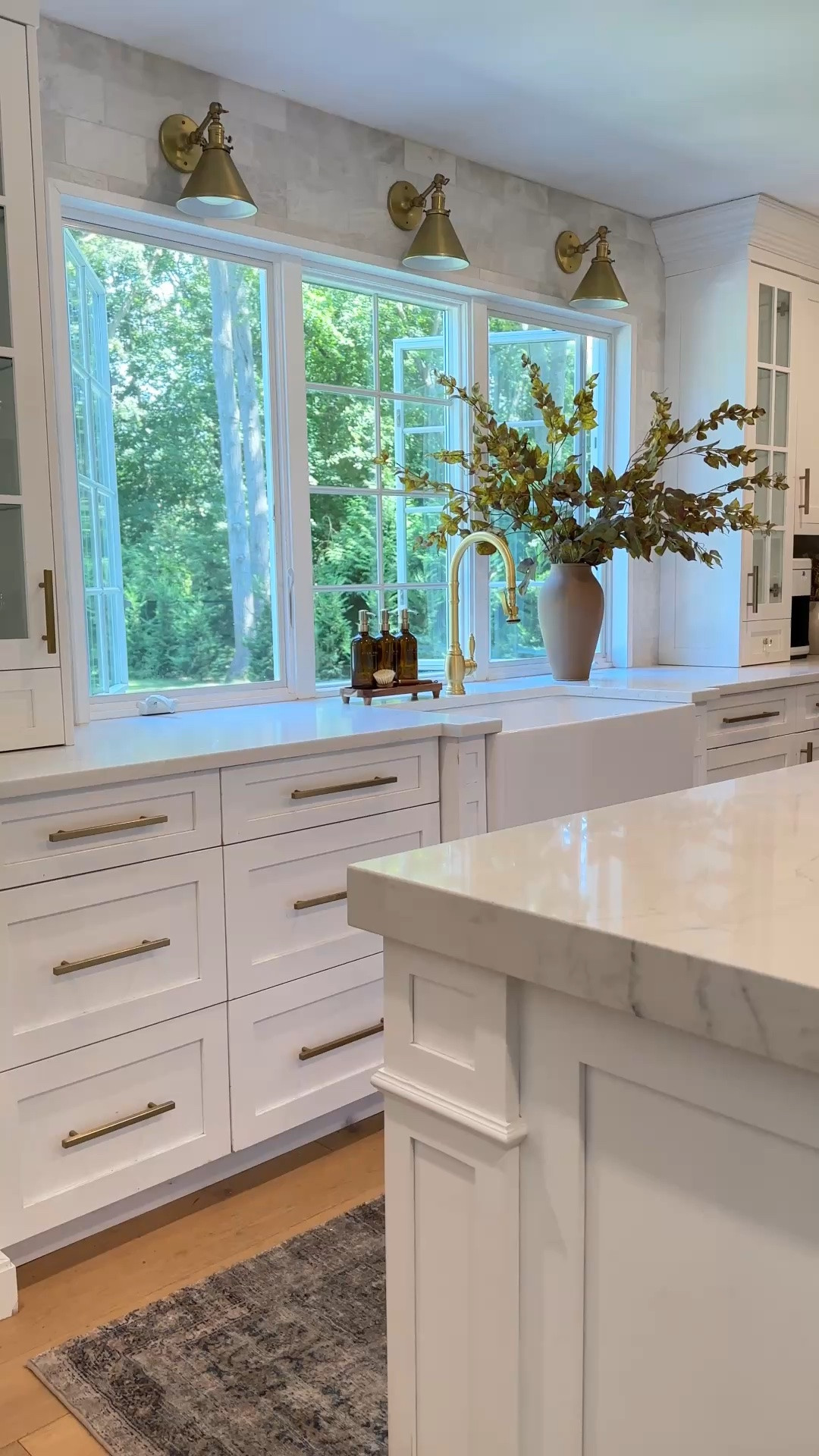 These high-quality artificial grape leaves have been a fall decor bestseller for the last few years. I’ve also linked similar at a lower price point. Shown: 8 branches in vase. 🍁🤎🍂

Kitchen lighting, backsplash, sink, faucet, area rug, cabinet hardware, artificial branches, vase.

#LTKHome #LTKSeasonal #LTKSaleAlert
