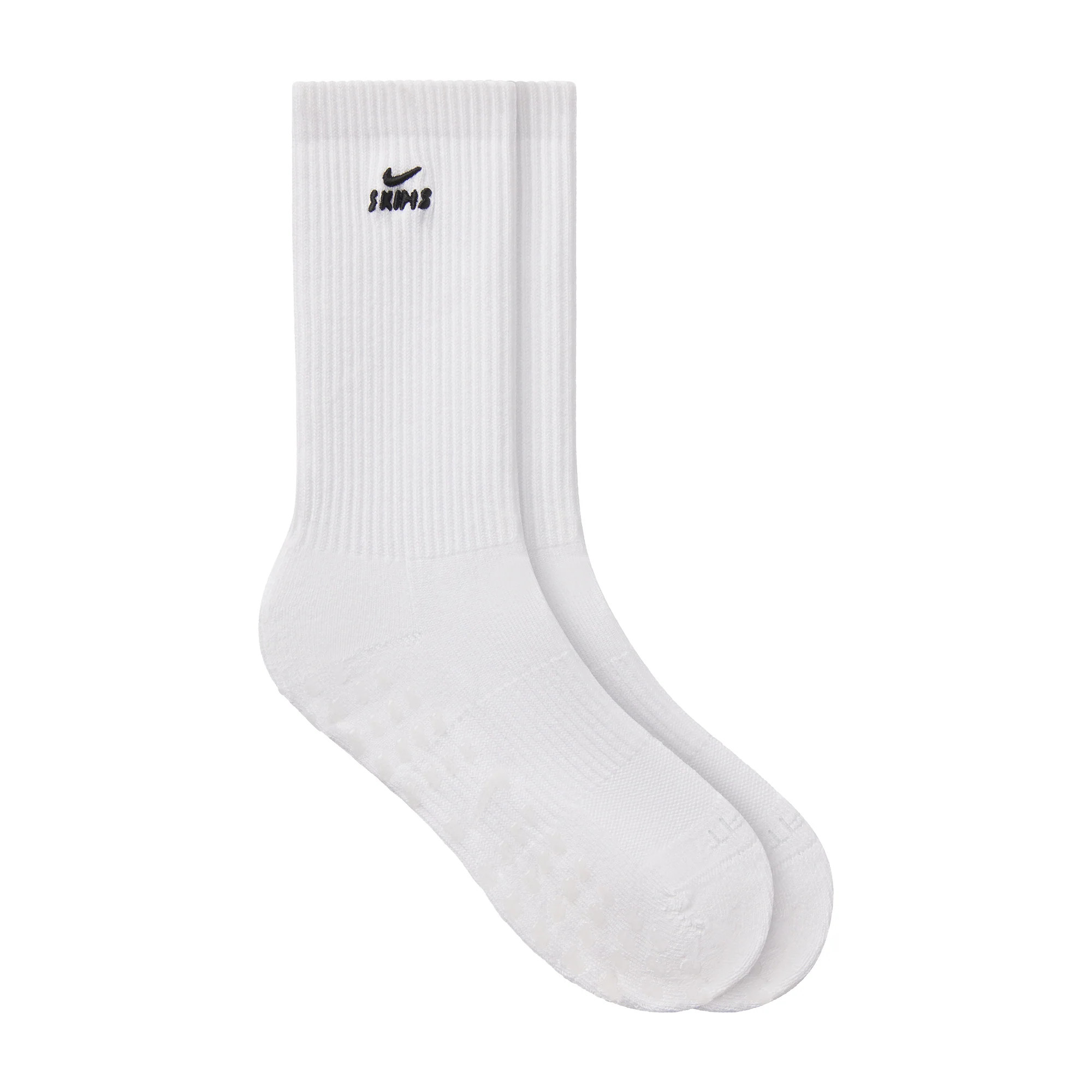 NikeSKIMS ACCESSORIES DRI-FIT PILATES GRIP CREW SOCK | SNOW | SKIMS | SKIMS (US)