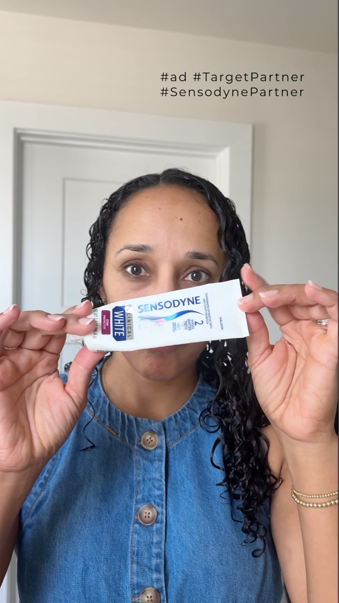 #ad #SensodynePartner I’m all about finding ways to save time as a mom of 3 and @Sensodyneus has been the easiest swap. It whitens my teeth up to 2 shades while giving me 24/7 sensitivity protection. It also helps polish my teeth while removing and preventing future stains so I get the bright smile I want without having to add another step to my routine. Pair it with @target Drive Up and I’m golden. #teethwhitening #SensodyneClinicalWhite #NoWinceWhitening #TargetPartner #Target 

Shop these at Target in-store or online or comment shop and I’ll send you the link. 
*get 2 shades whiter teeth as shown in an 8 week clinical study
*24/7 sensitivity protection with twice daily brushing  


#LTKOver40 #LTKHome #LTKFamily